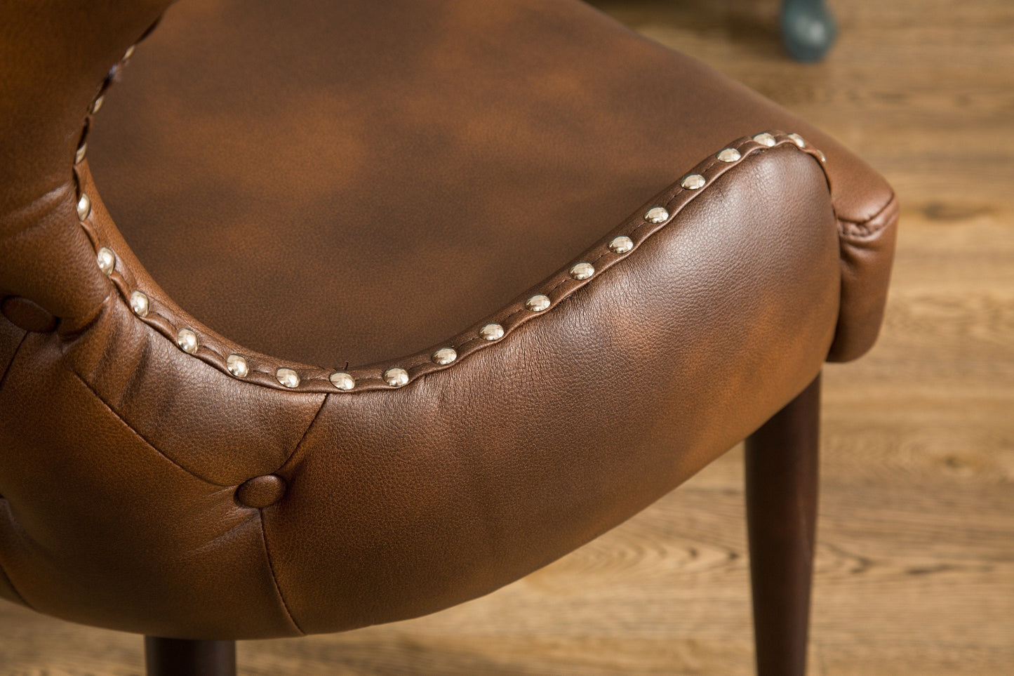 Roundhill Furniture Viking Tufted Button Back barrel chair with Nailhead, Brown