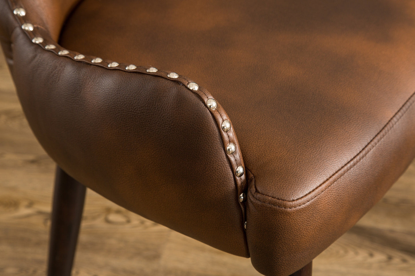 Roundhill Furniture Viking Tufted Button Back barrel chair with Nailhead, Brown