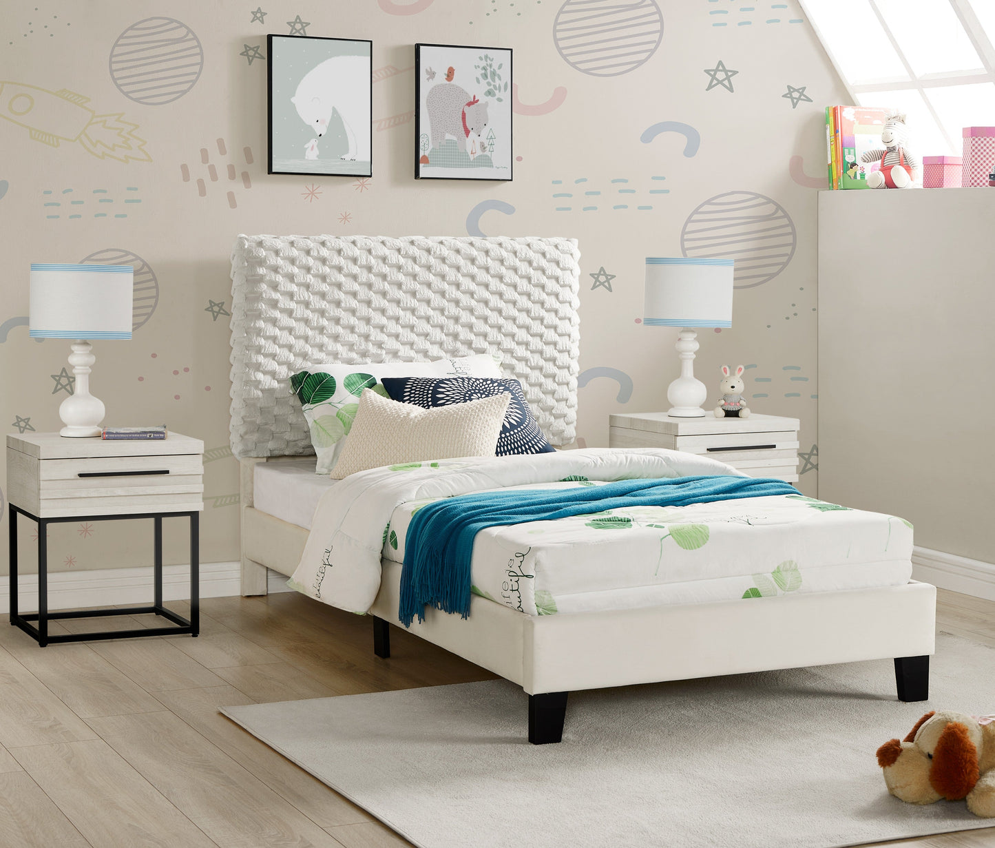 Roundhill Furniture Findlay 3-Piece Bedroom Set, Plush 3D Upholstered Bed with Two Nightstands