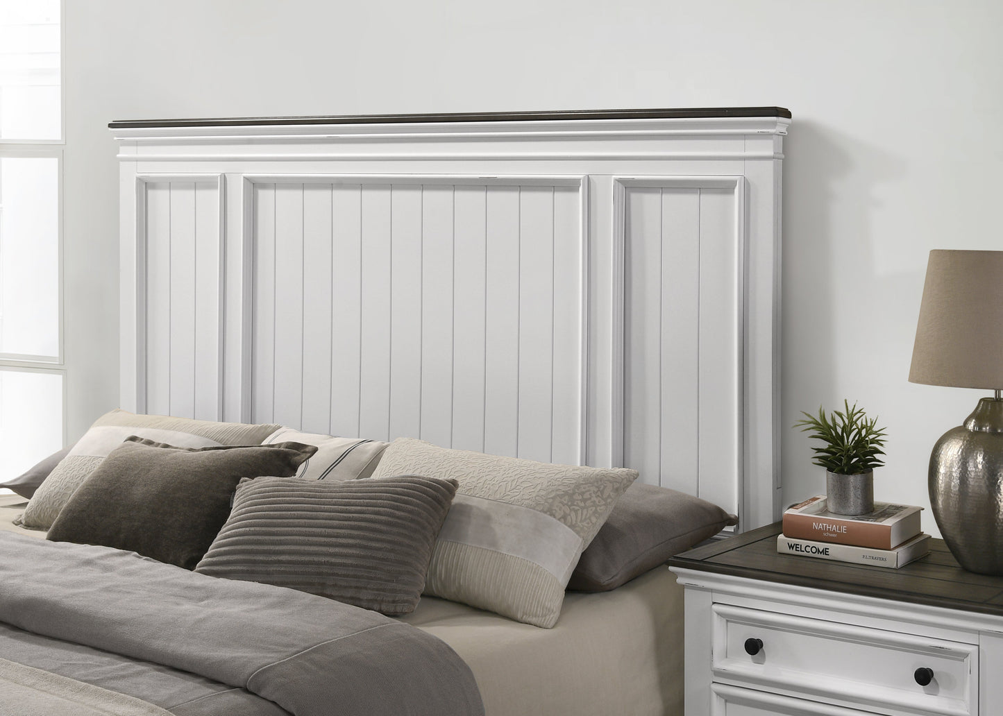 Clelane Shiplap Wood Panel Bed, Weathered White and Walnut