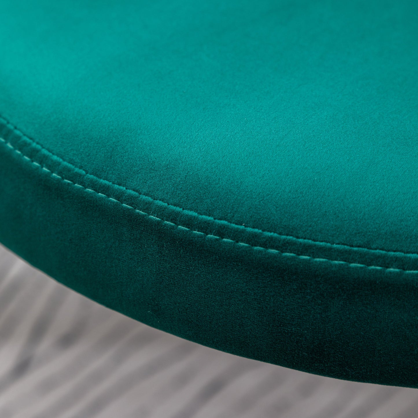 Roundhill Furniture Amoa Contemporary Velvet Upholstery Dining Chair, Green, Set of 2