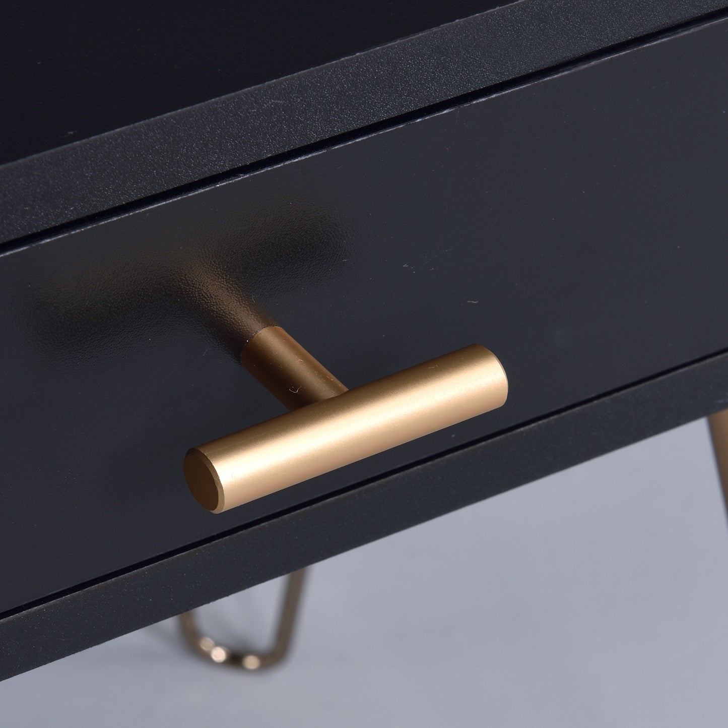 Roundhill Furniture Hailey Wood Storage End Table, Black and Gold