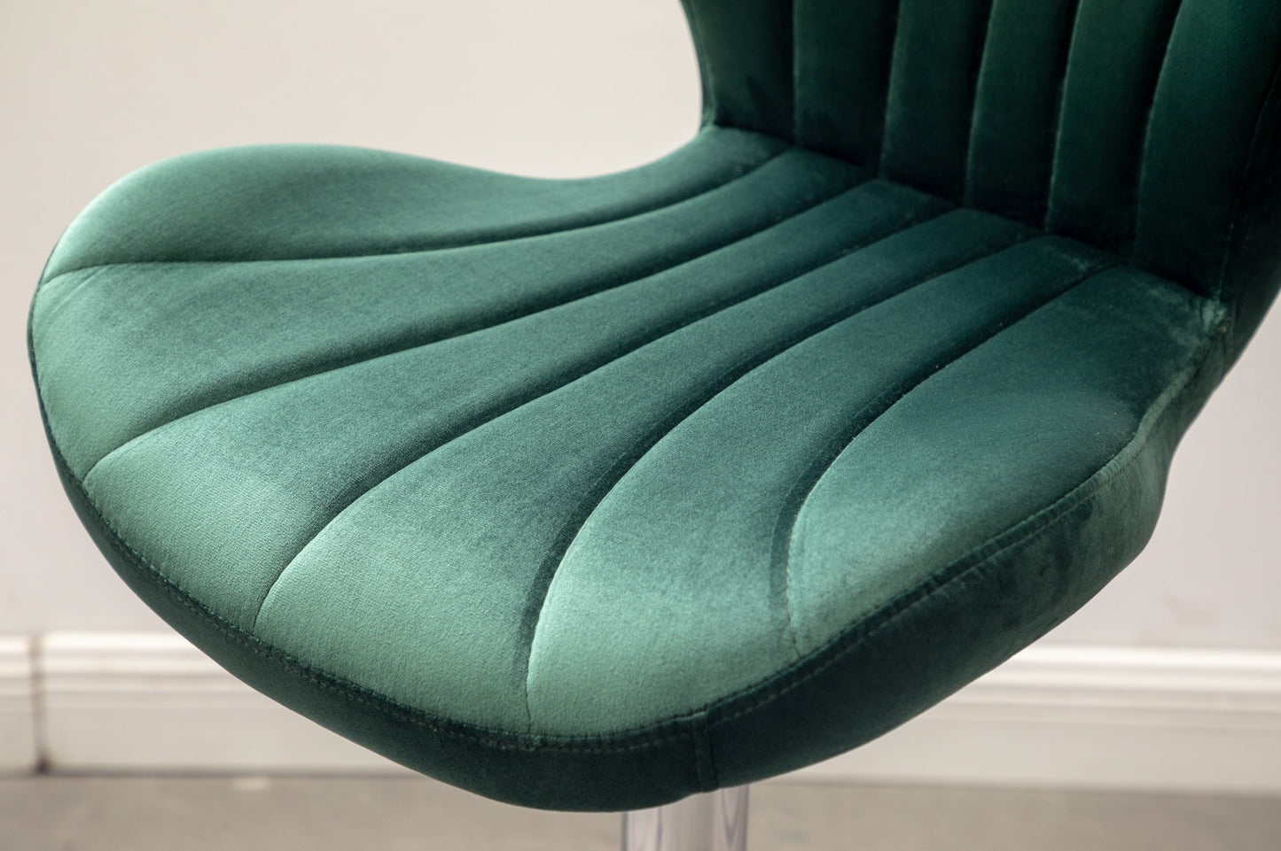 Roundhill Furniture Ellston Upholstered Adjustable Swivel Barstools in Green, Set of 2