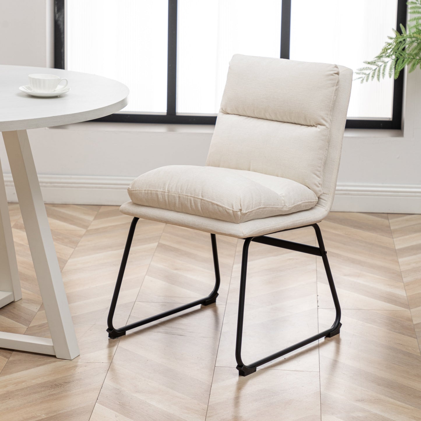 Roundhill Furniture Innes Round Dining Set, Trestle Dining Table with 4 Stylish Chairs, 5-Piece