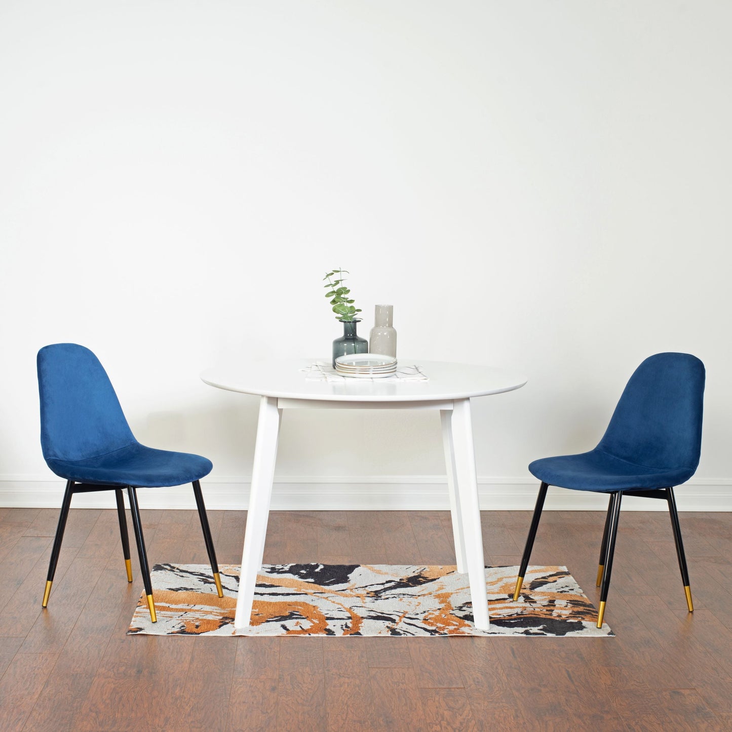 Roundhill Furniture Lassan Contemporary Dining Set, White Round Dining Table with 4 Chairs, 5-Piece