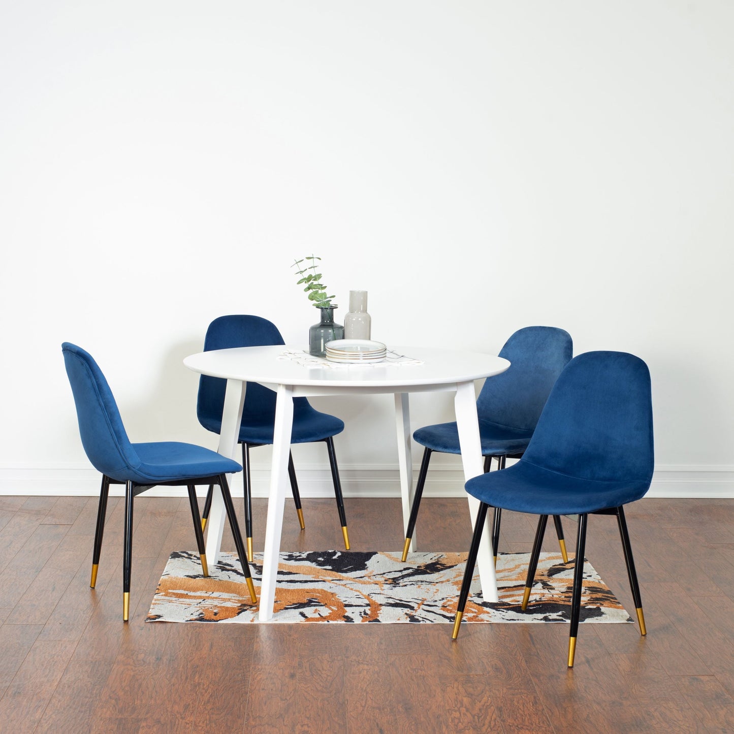 Roundhill Furniture Lassan Contemporary Dining Set, White Round Dining Table with 4 Chairs, 5-Piece