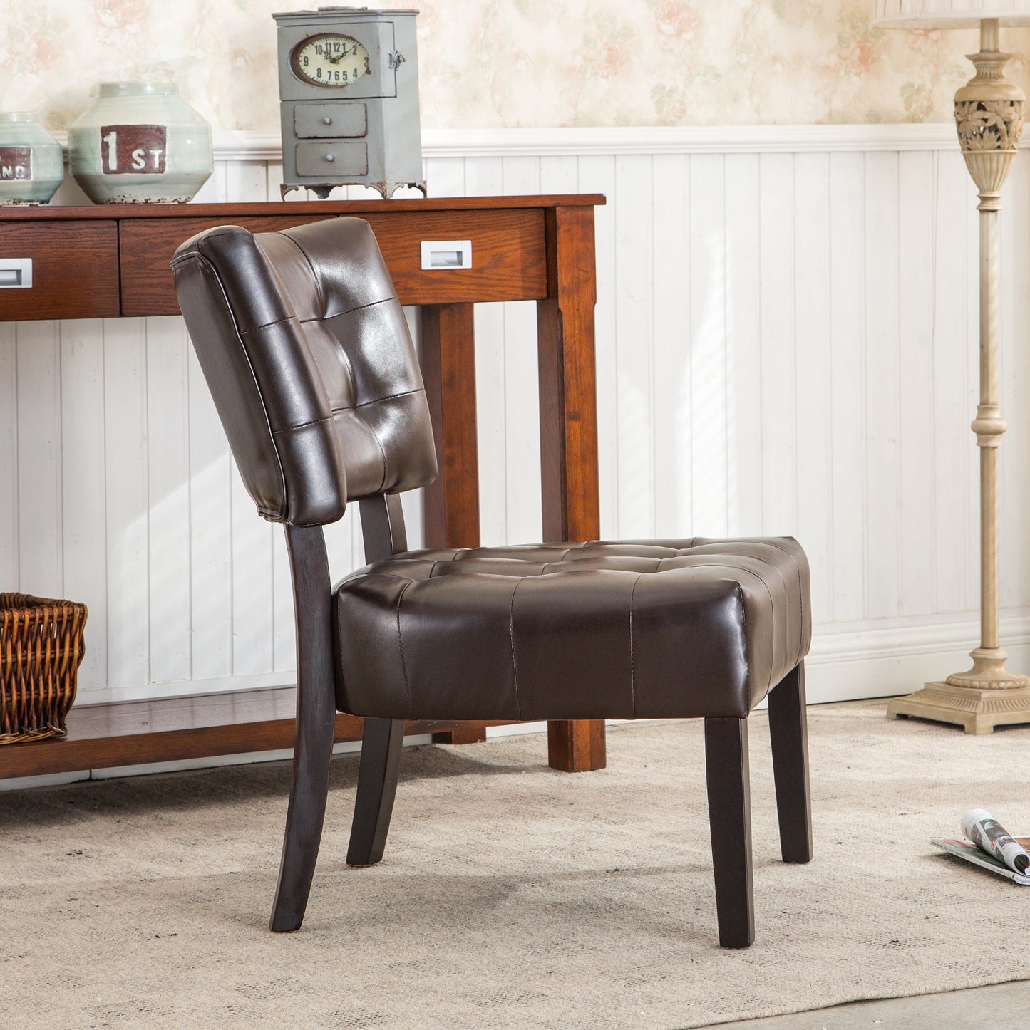 Roundhill Furniture Tufted Accent Chair with Oversized Seating
