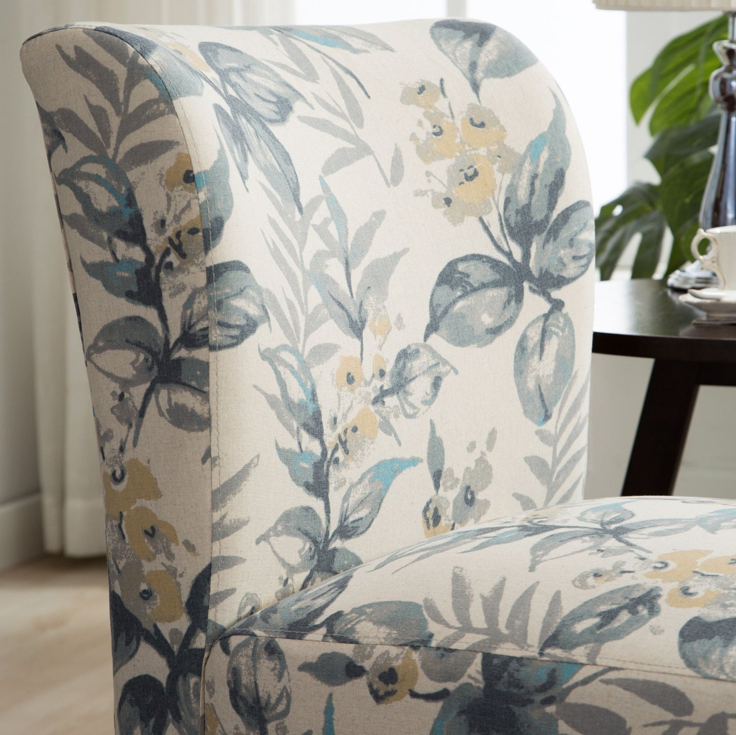 Roundhill Furniture Capa Fabric Armless Contemporary Accent Chair