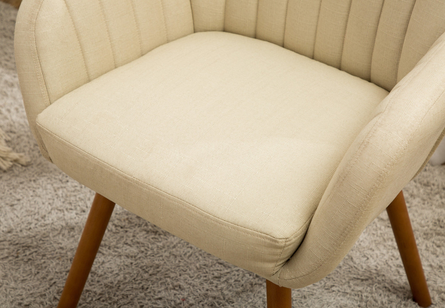 Roundhill Furniture Tuchico Contemporary Fabric Accent Chair