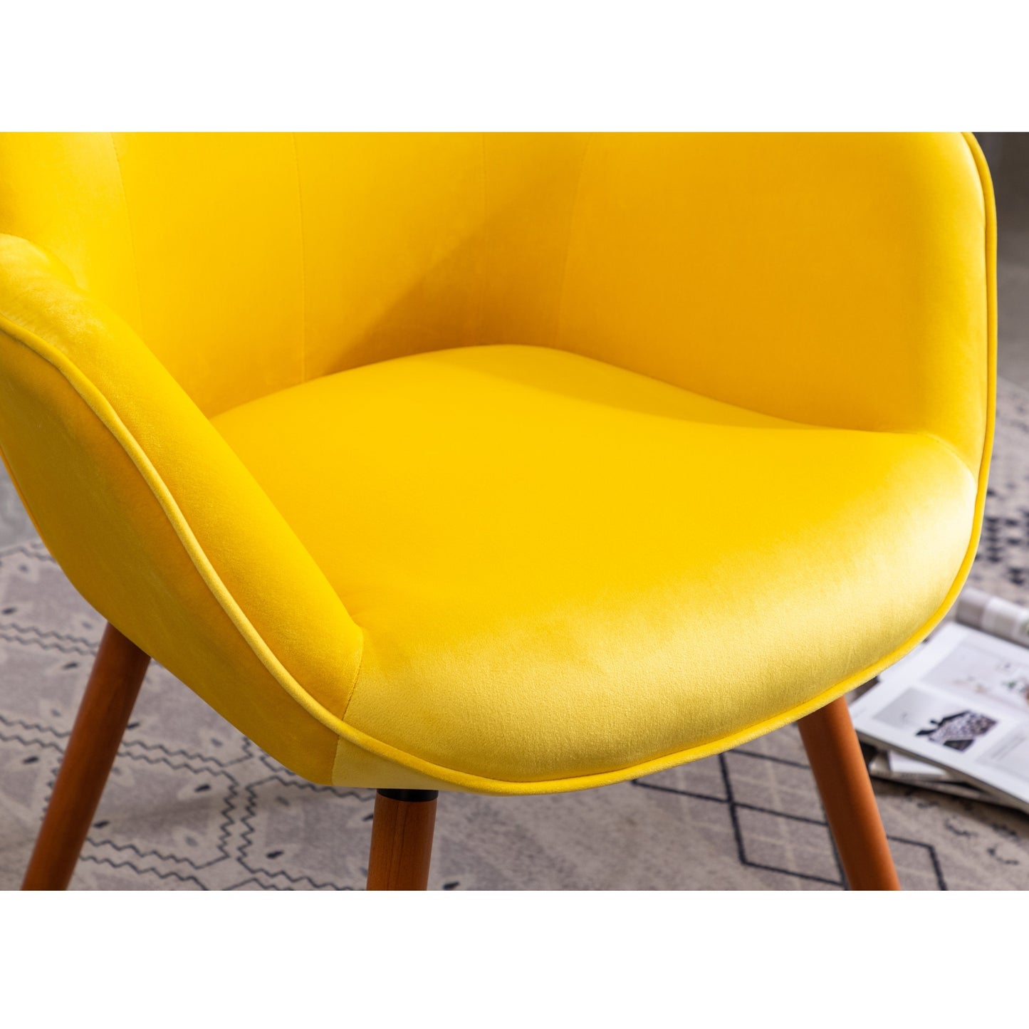 Roundhill Furniture Doarnin Contemporary Silky Velvet Tufted Button Back Accent Chair, Yellow