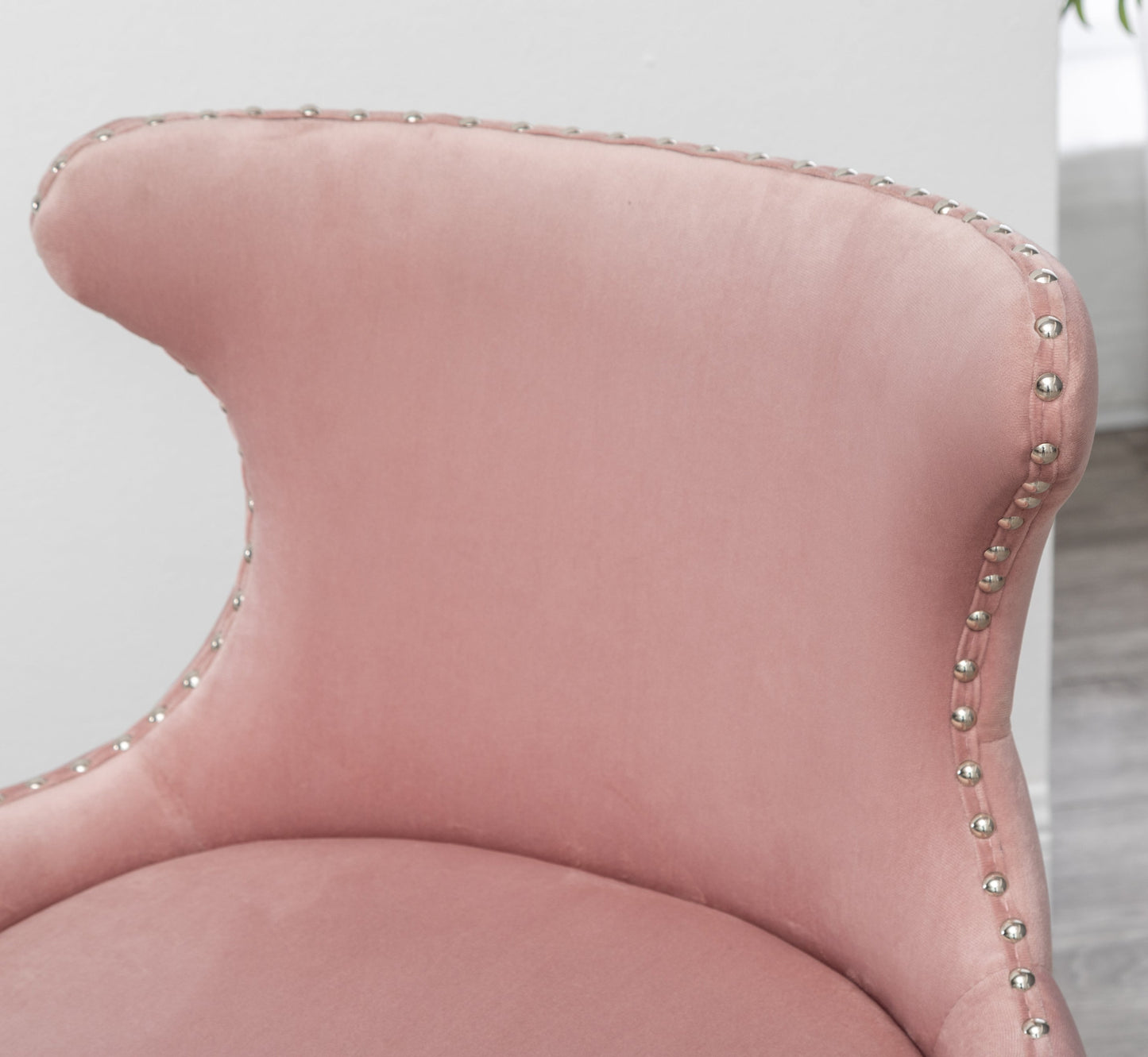 Roundhill Furniture Lindale Contemporary Velvet Upholstered Nailhead Trim Accent Chair, Pink