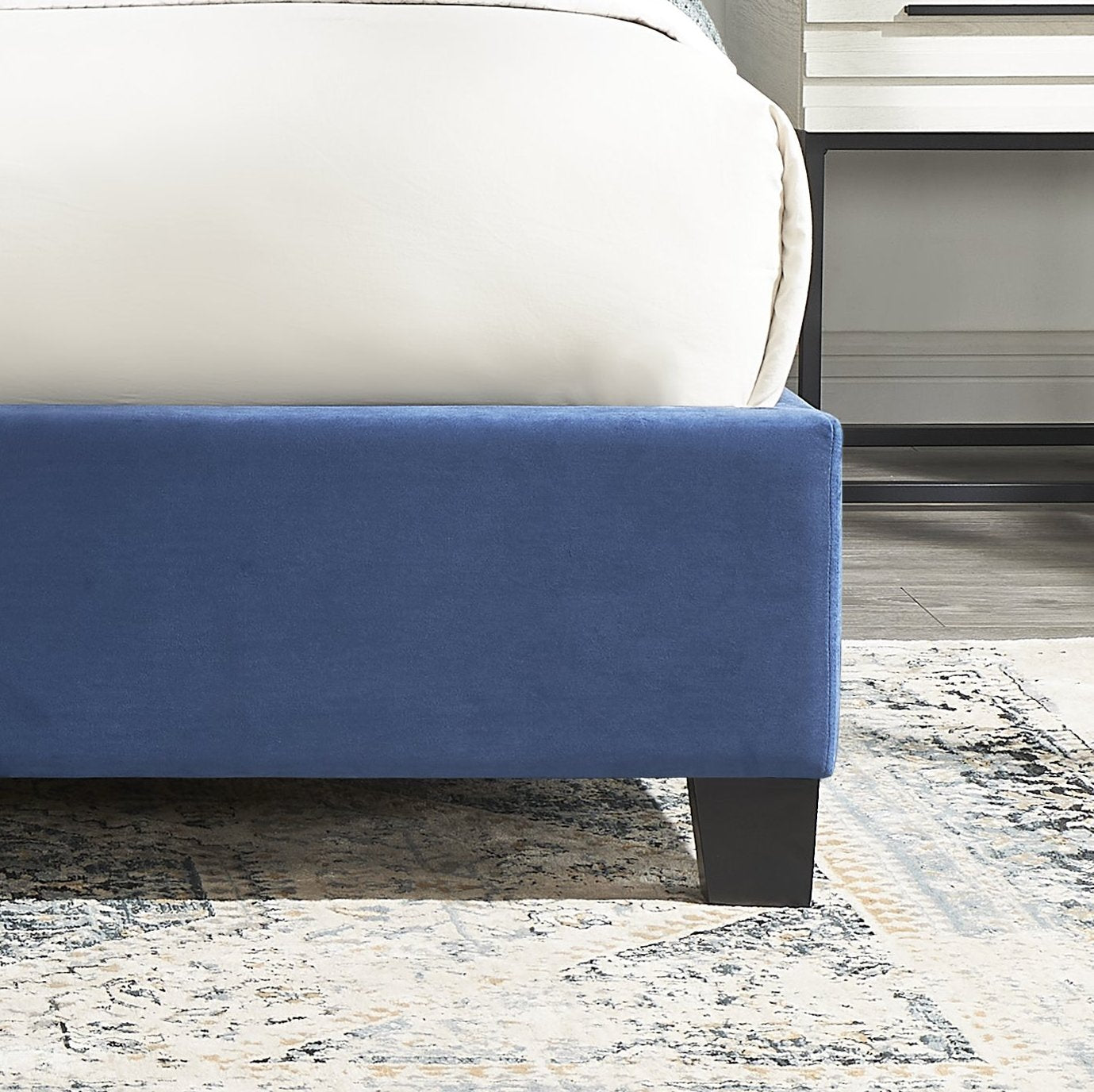 Fentina 3-Piece Upholstered Bedroom Set, Tufted Velvet Wingback Bed with Two Nightstands