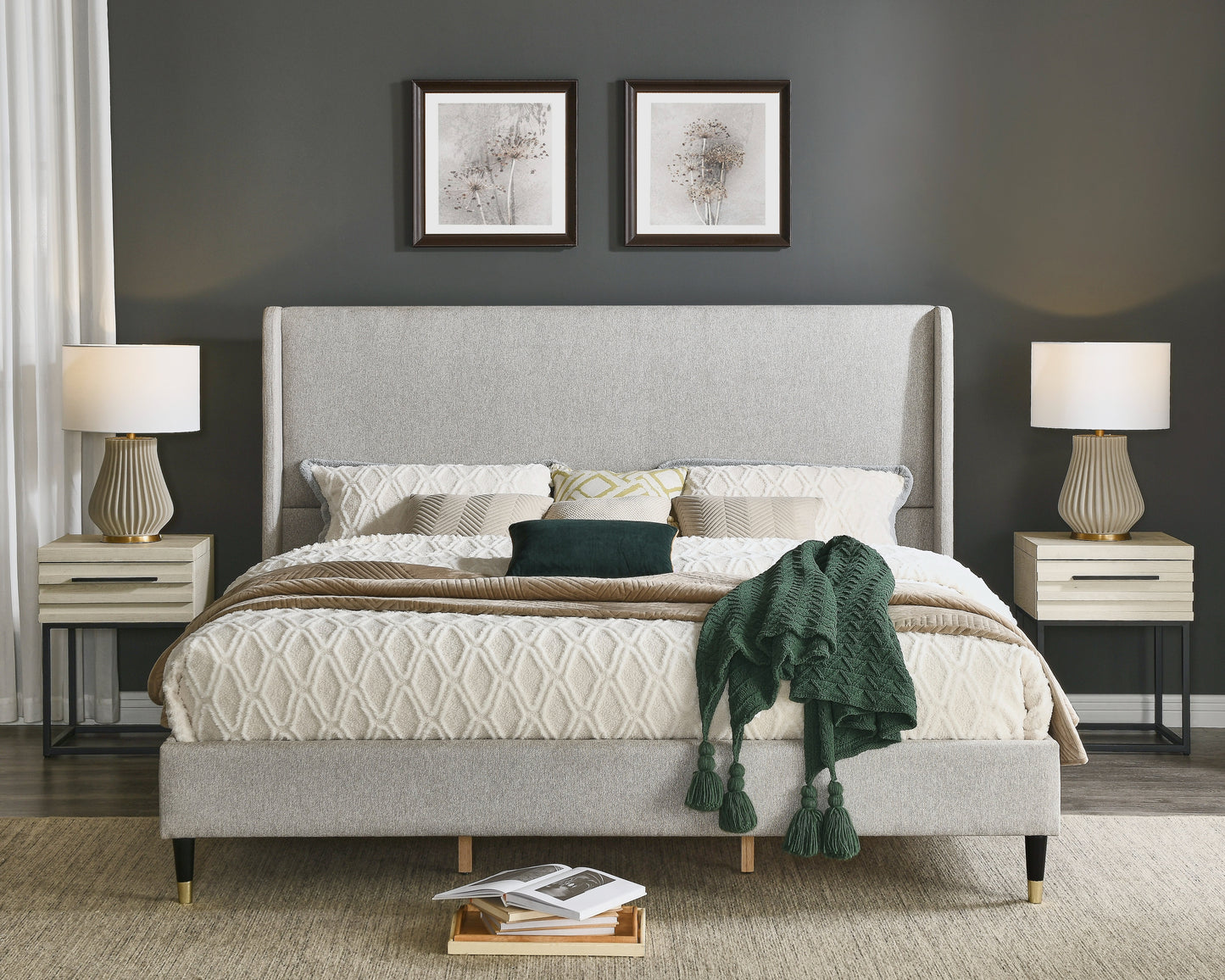 Roundhill Furniture Rozitta Upholstered Wingback Platform Bed