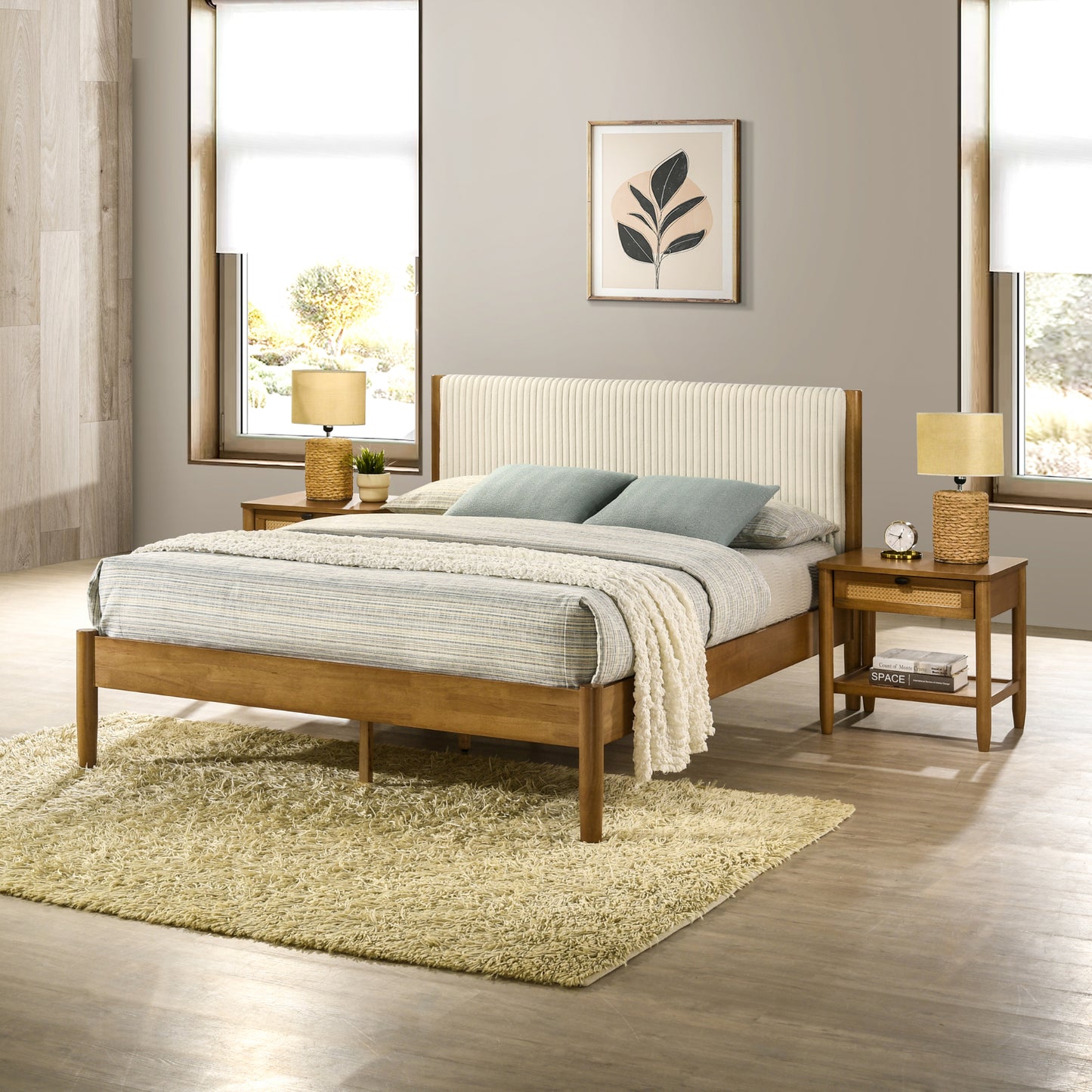 Roundhill Furniture Vichy 3-Piece Rubberwood Bedroom Set, Platform Bed with Two Nightstands, Queen