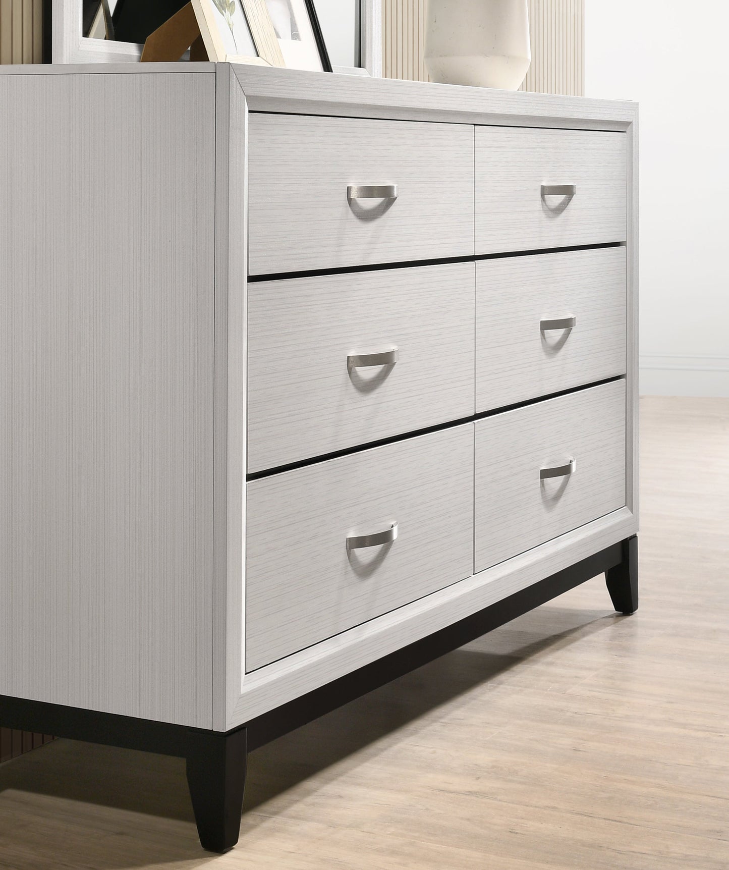 Stout Contemporary 6-Drawer Metal Bar Pulls Wood Dresser, White