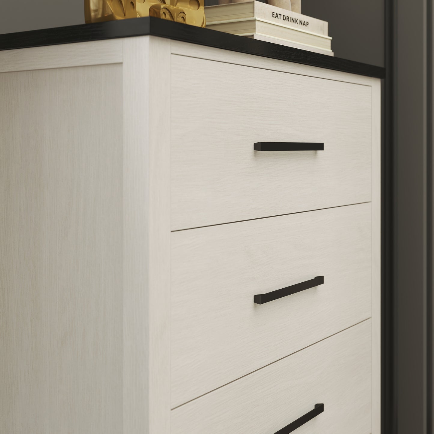 Roundhill Furniture Realynn 4-Drawer Bedroom Chest, Off-White Finish