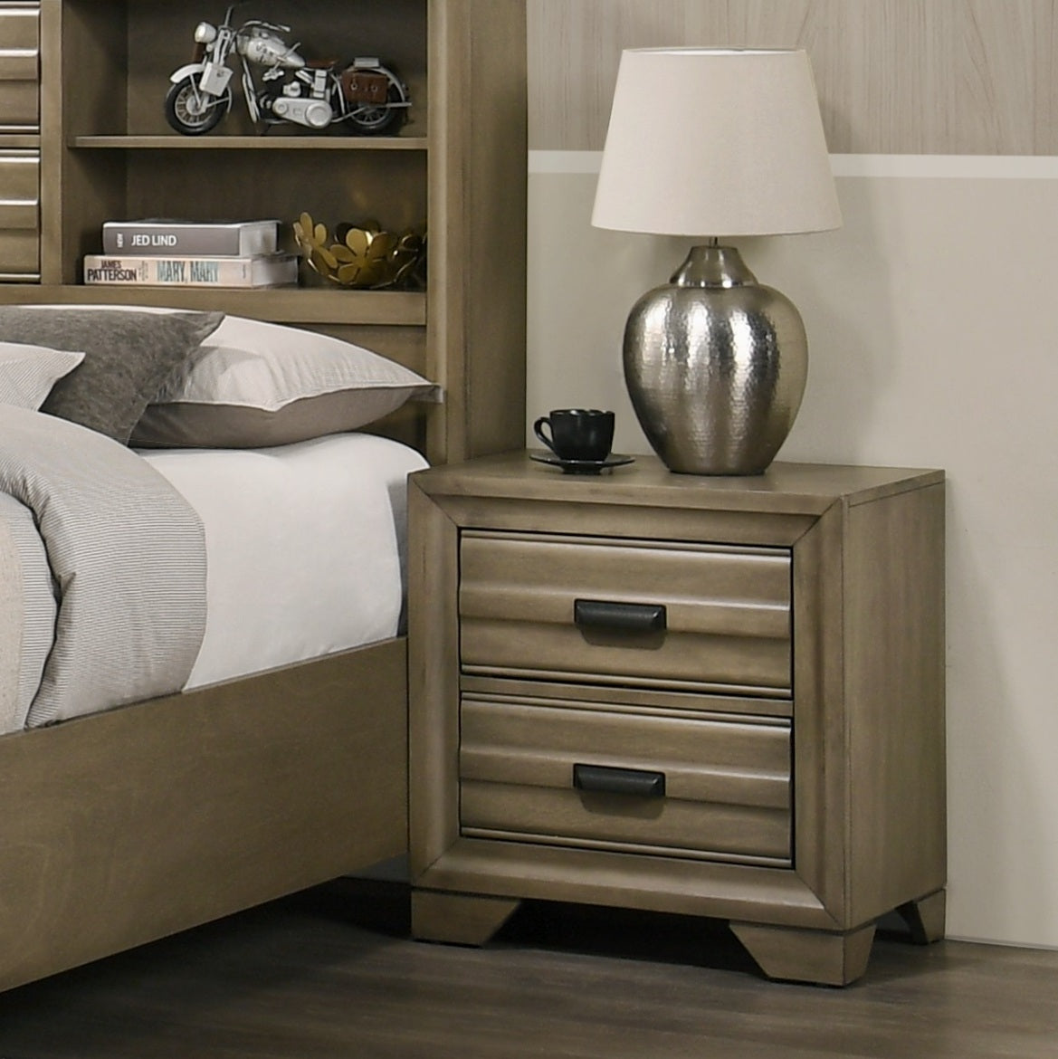 Loiret Light Gray Finish Wood Storage Platform Bedroom Collection