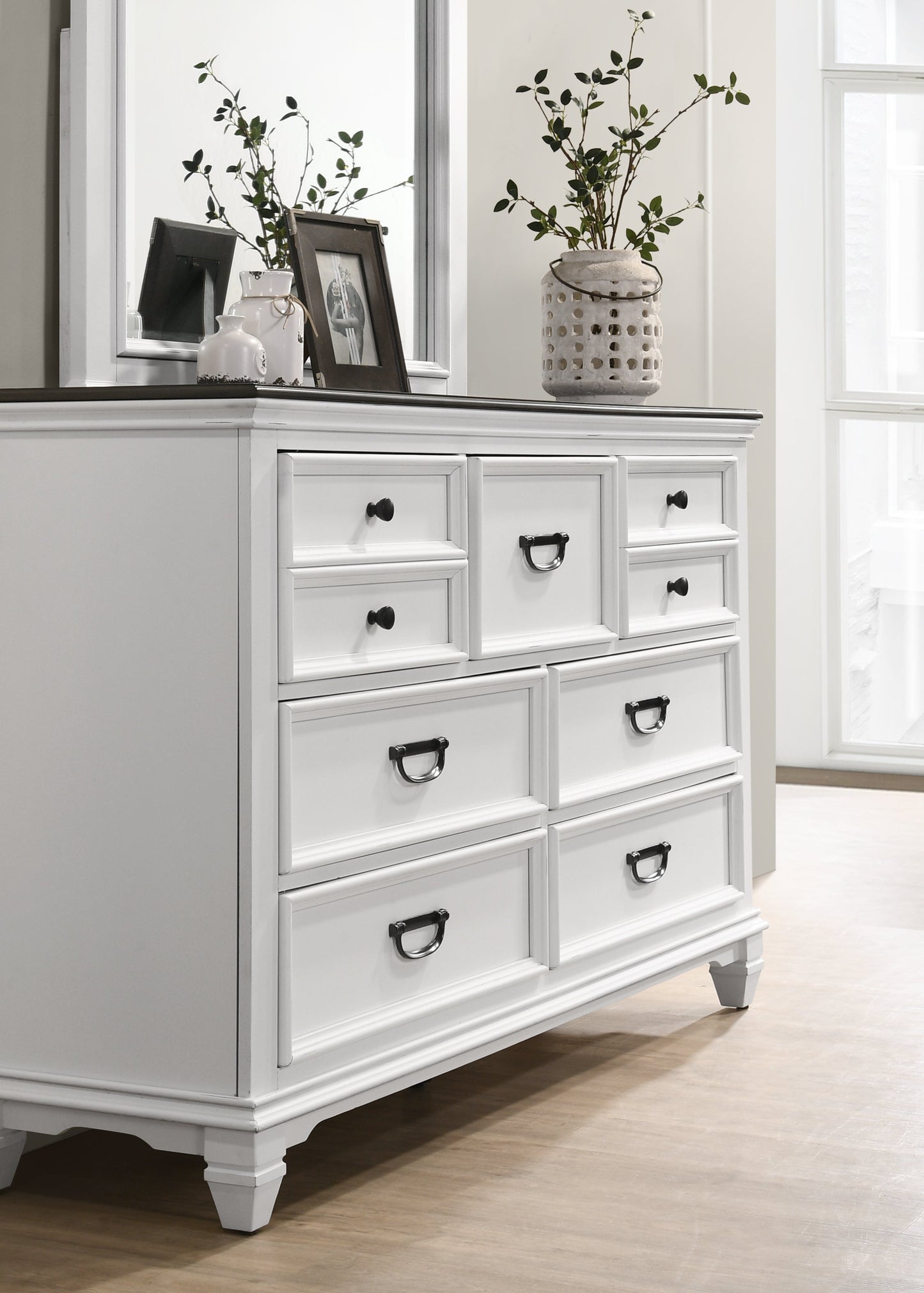 Roundhill Furniture Clelane Wood 7-Drawer Dresser with Mirror