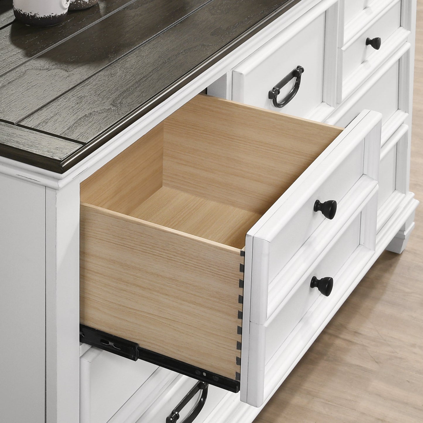 Roundhill Furniture Clelane Wood 7-Drawer Dresser with Mirror