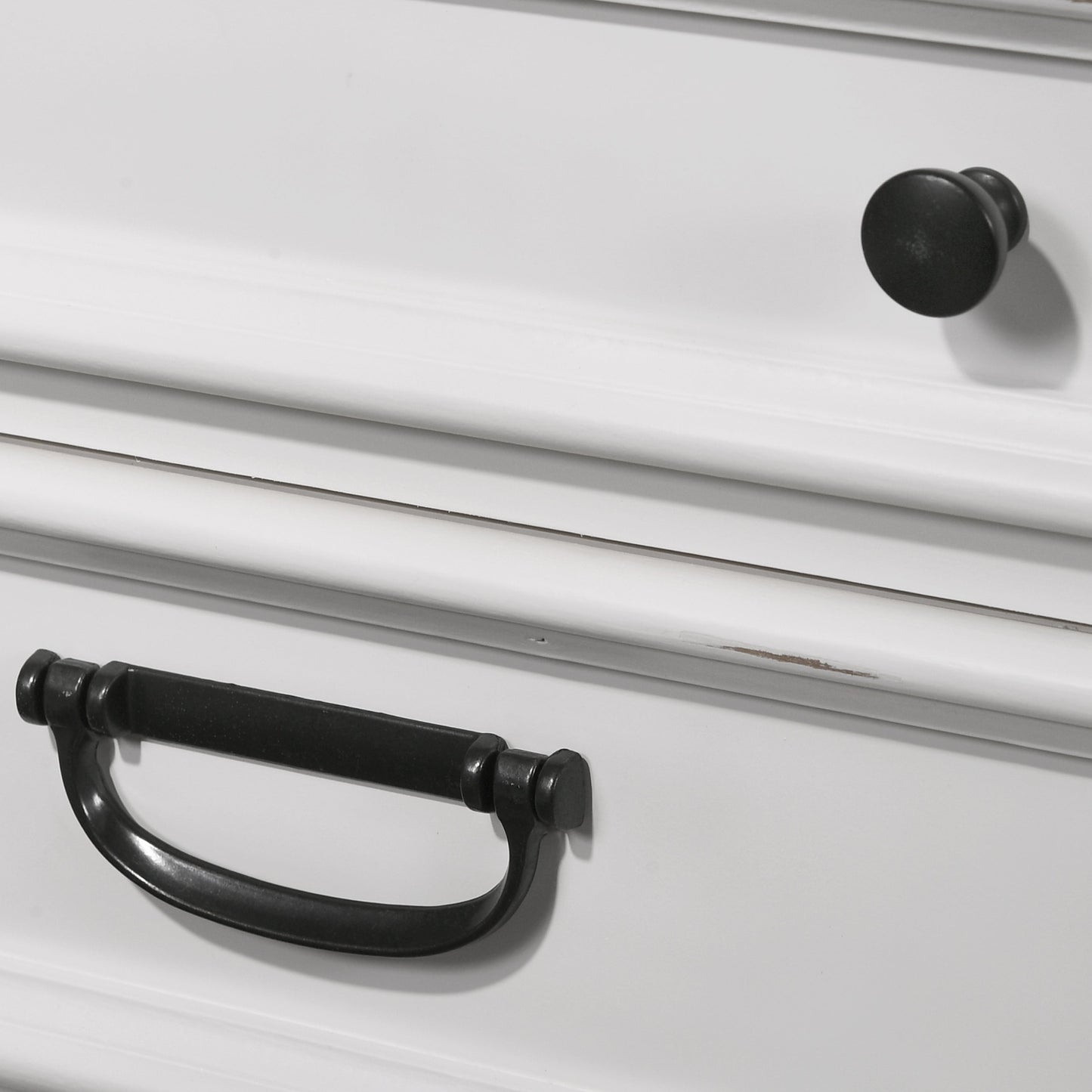 Roundhill Furniture Clelane Wood 7-Drawer Dresser