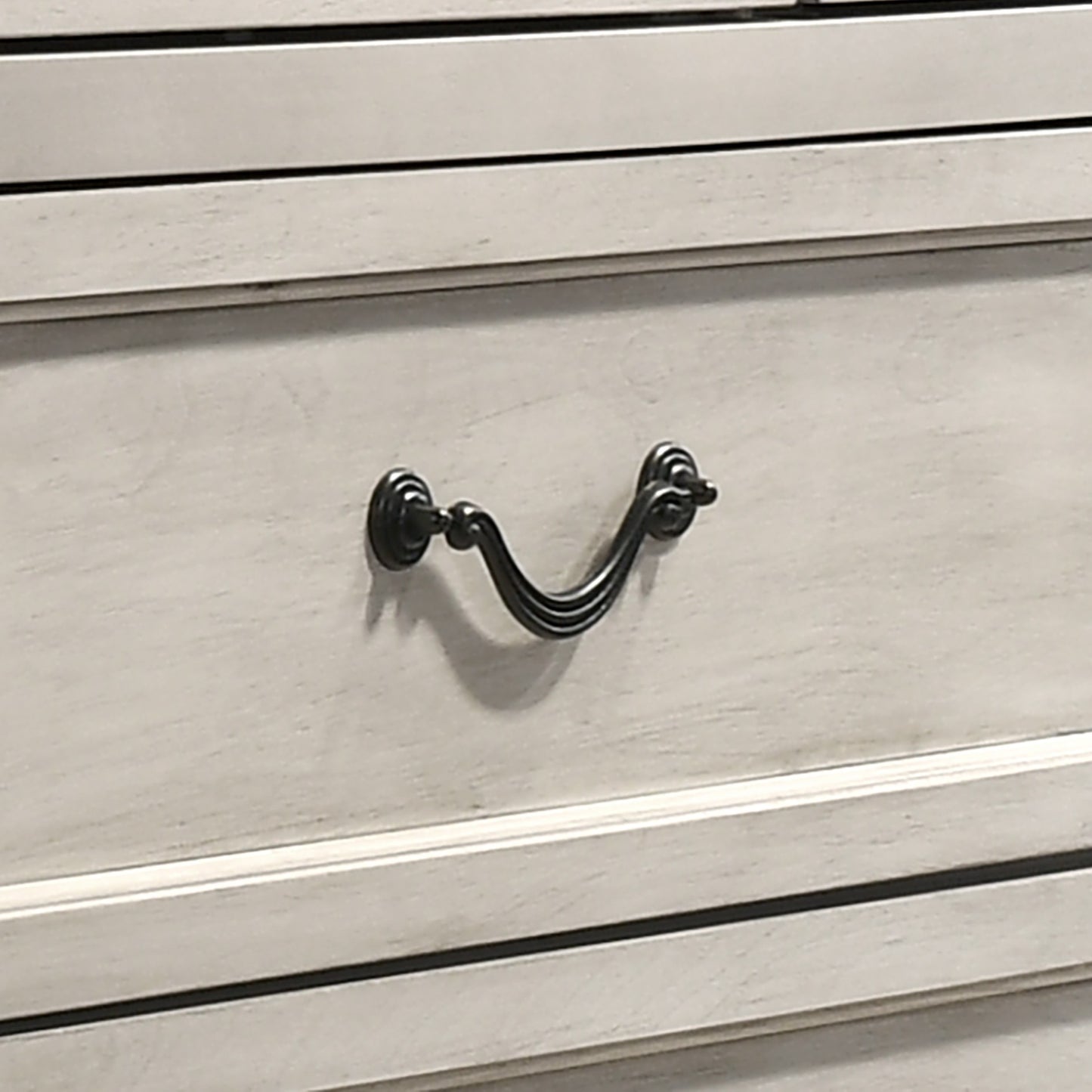 Roundhill Furniture Maderne Traditional Wood 9-Drawer Dresser