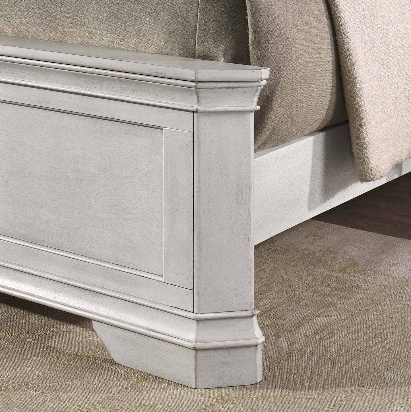 Roundhill Furniture Maderne Traditional Wood Panel Bed