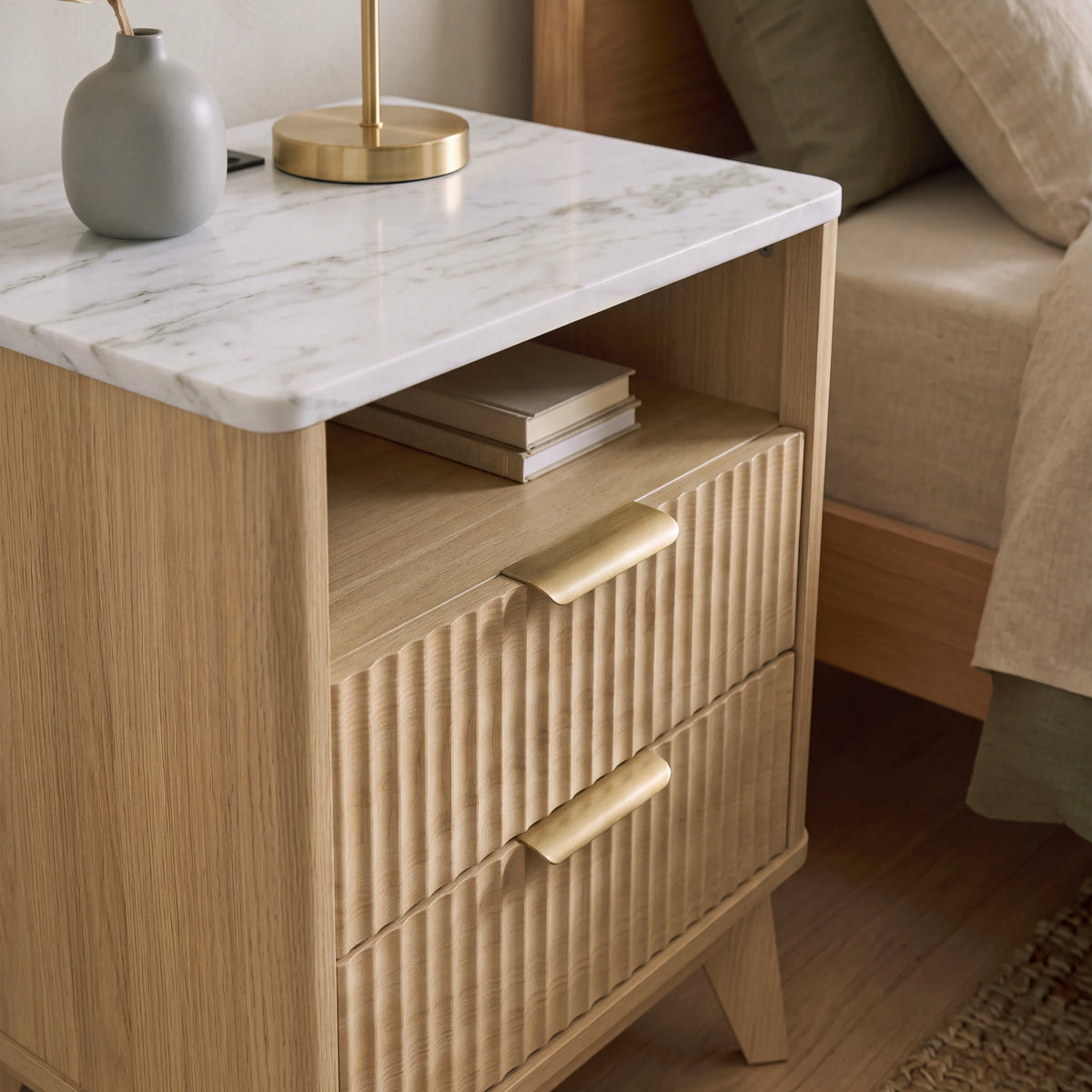 Roundhill Furniture Lyra Mid-Century Modern 2-Drawer Nightstands with Charging Station, Set of 2