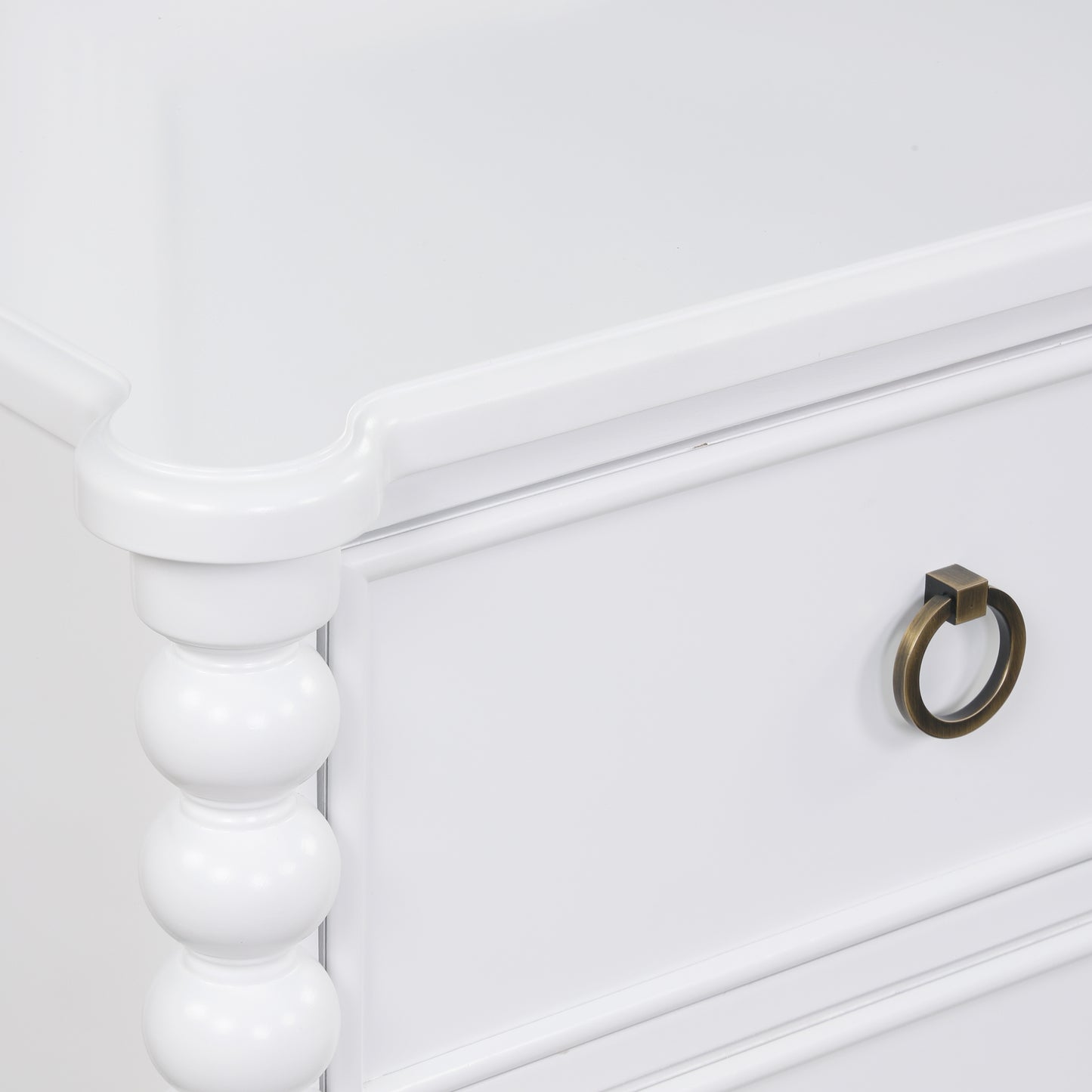 Roundhill Furniture Avellune 7-Drawer Dresser, White Finish