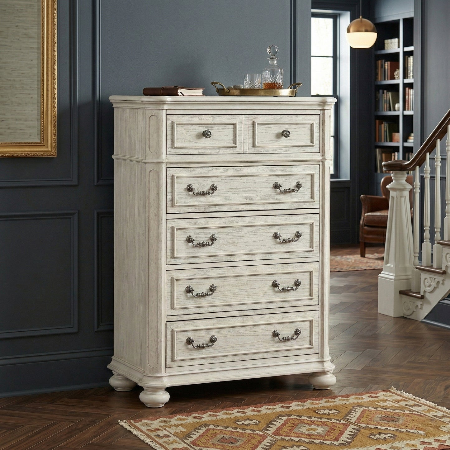 Roundhill Furniture Nelson 5-Drawer Bedroom Chest with Flip-top, Antique White