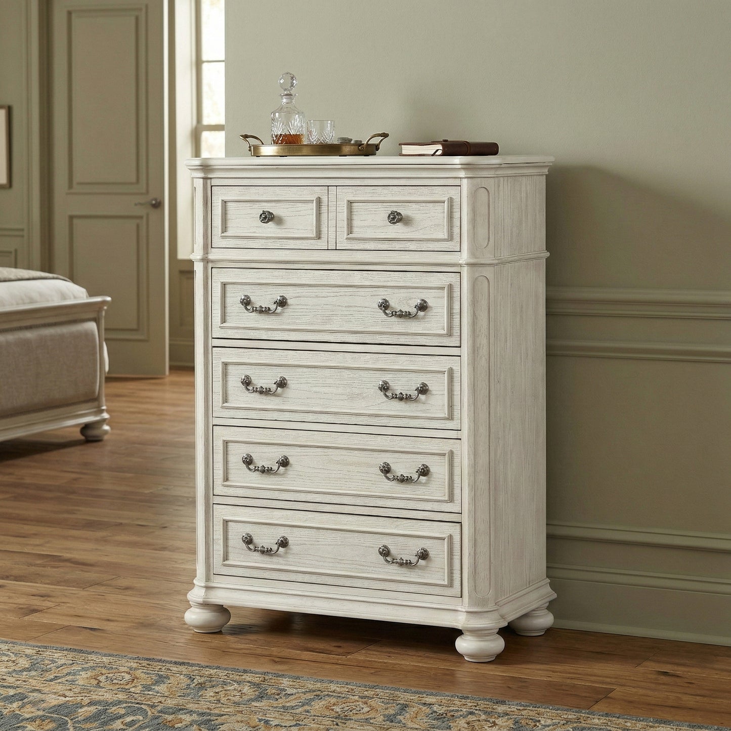 Roundhill Furniture Nelson 5-Drawer Bedroom Chest with Flip-top, Antique White