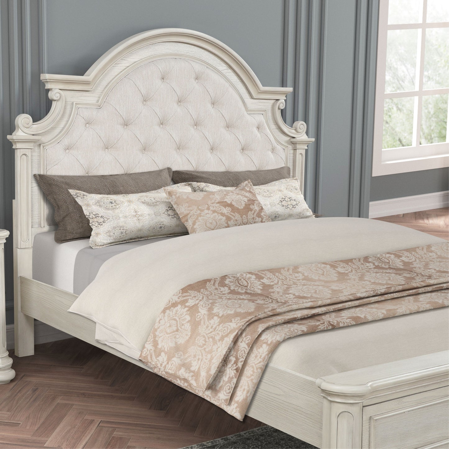 Roundhill Furniture Nelson French Traditional 5-Piece Bedroom Set, Antique White