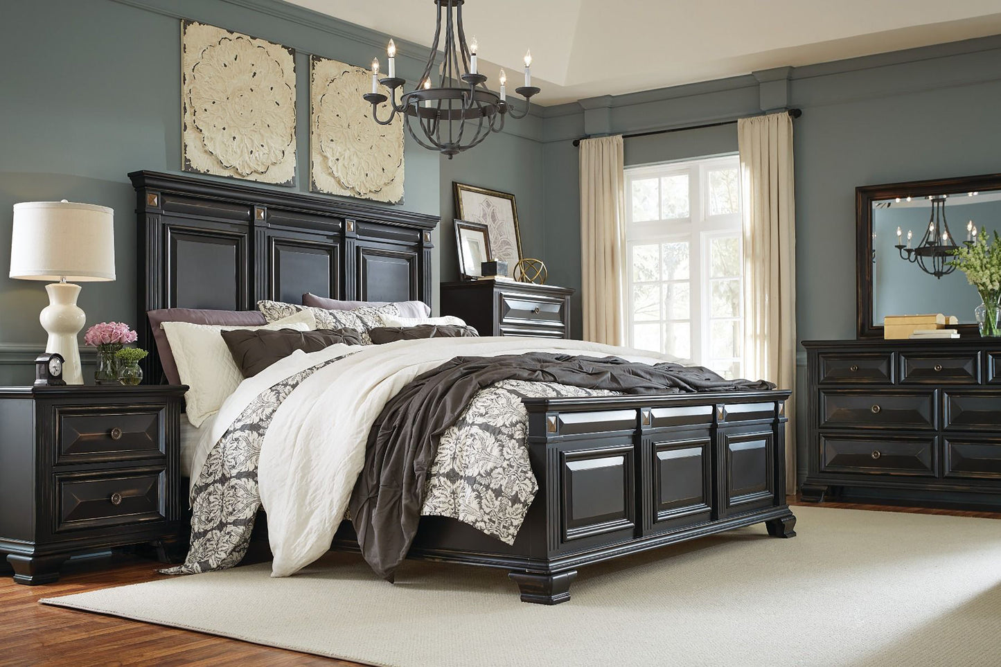 Renova Vintage Black Wood Bedroom Collection