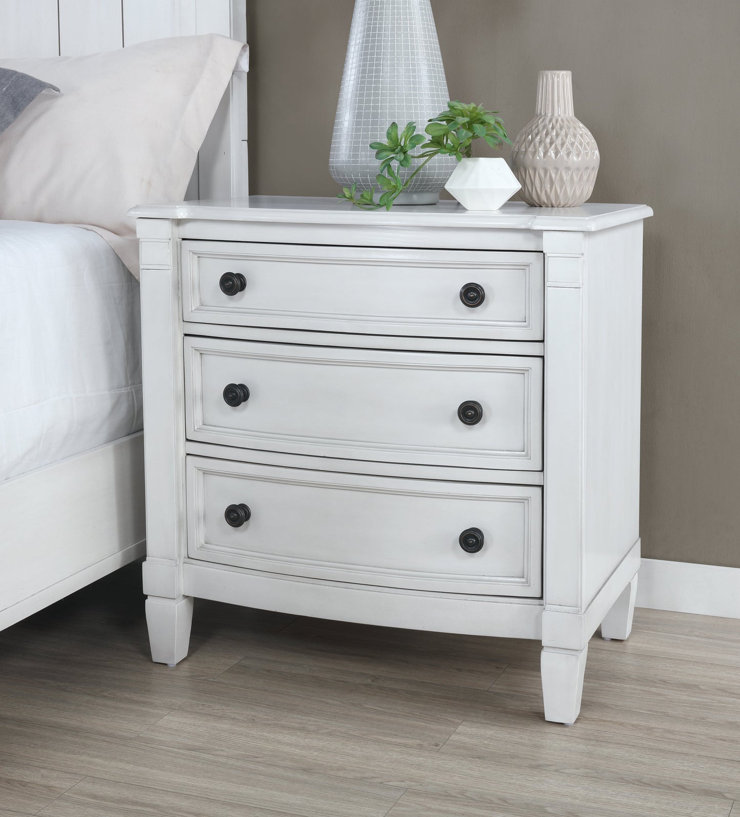 Saline Wood Planked Style 3-Drawer Nightstand in White Finish