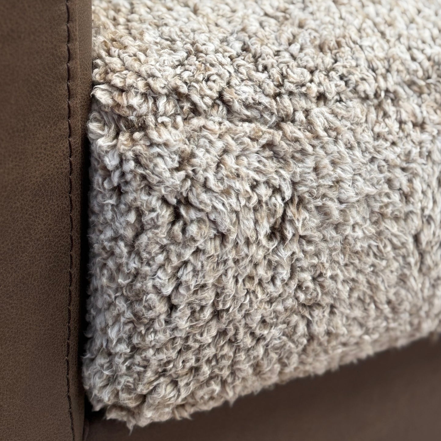 Roundhill Furniture Marvella Living Room Chair with Chocolate Faux Leather Upholstery and Curly Shearling Cushions