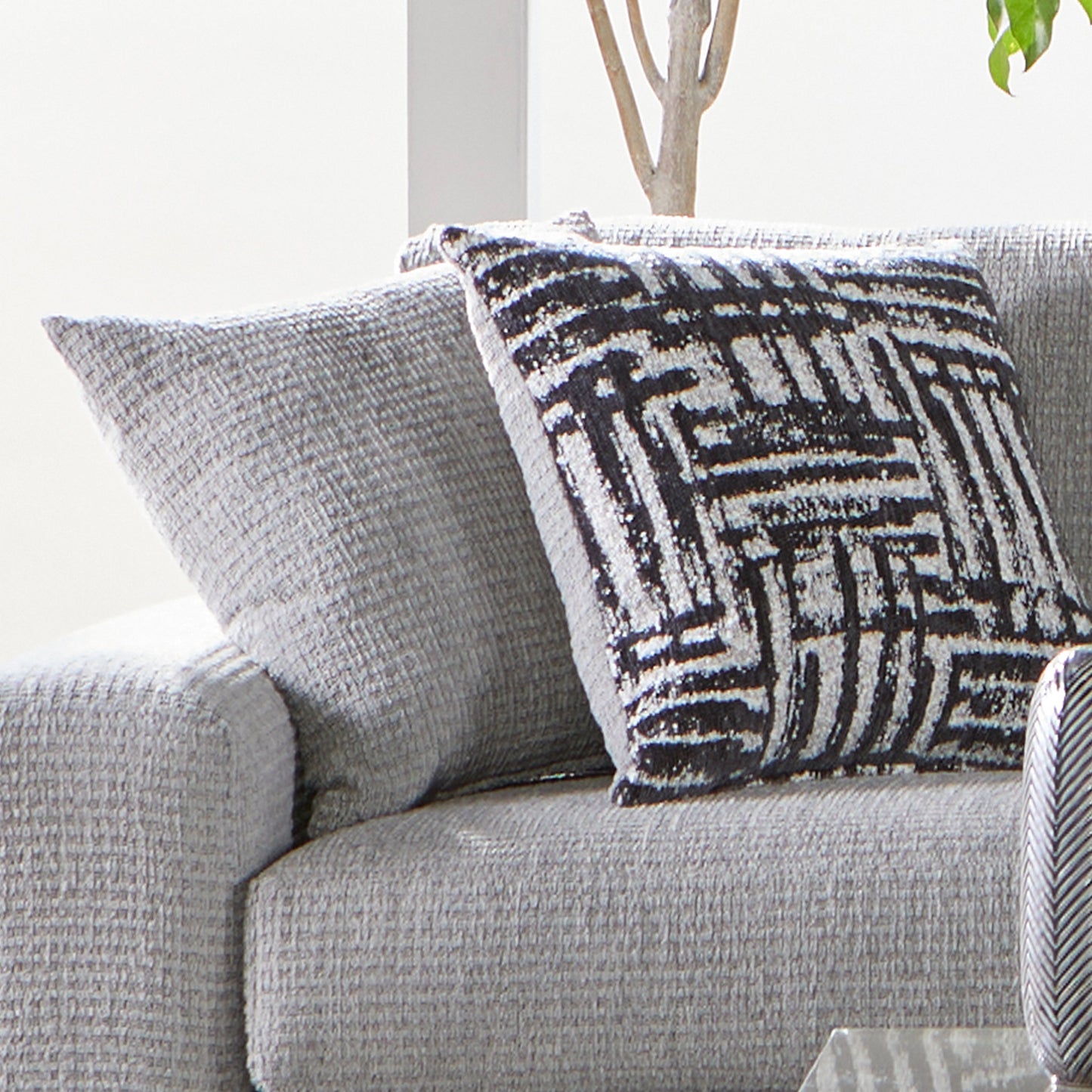 Roundhill Furniture Lancelot Living Room Collection