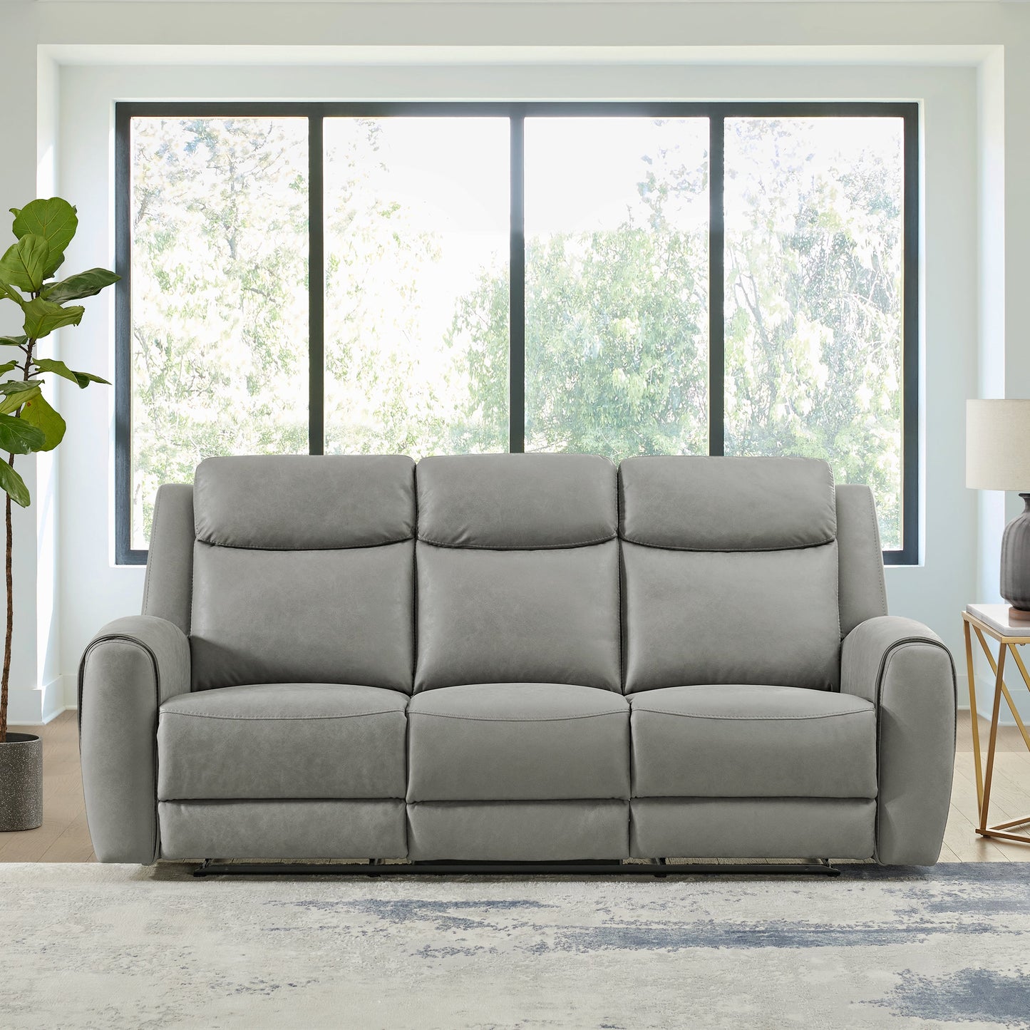 Wesley Transitional Manual Reclining Sofa, Gray