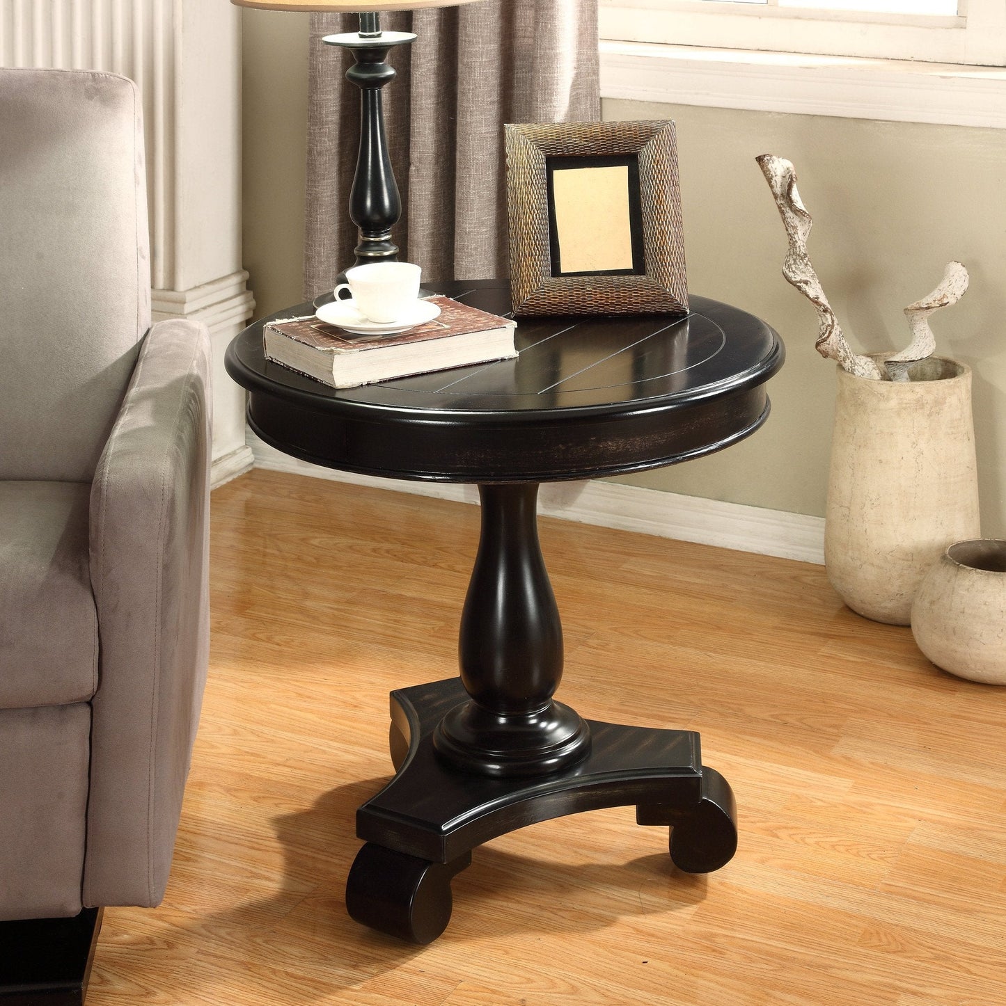 Roundhill Furniture Rene Round Wood Pedestal Side Table