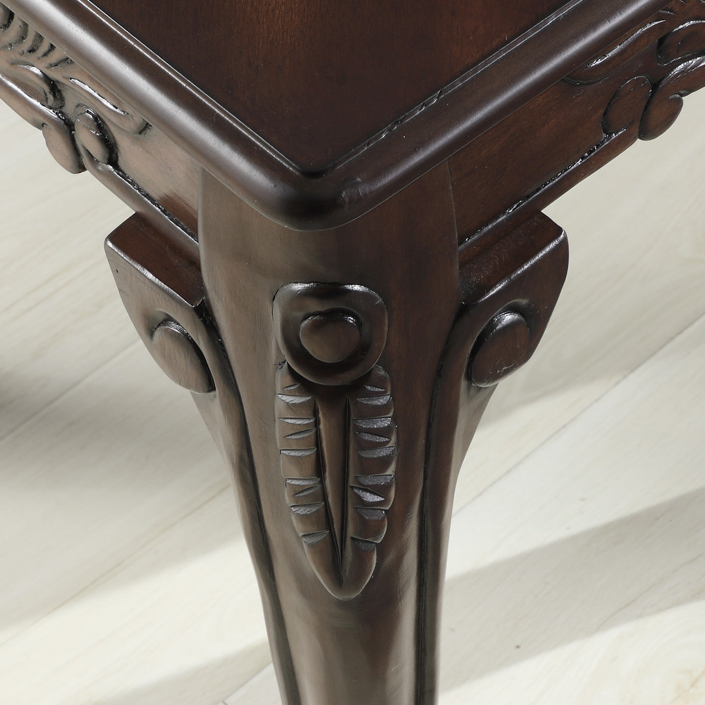 Roundhill Furniture Traditional Ornate Detailing Wood End Table, Dark Cherry Finish