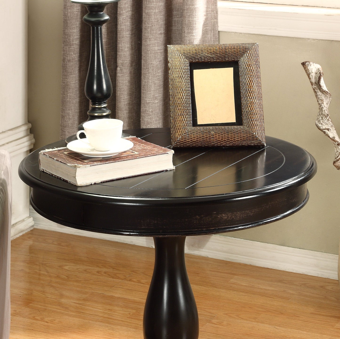 Roundhill Furniture Rene Round Wood Pedestal Side Table