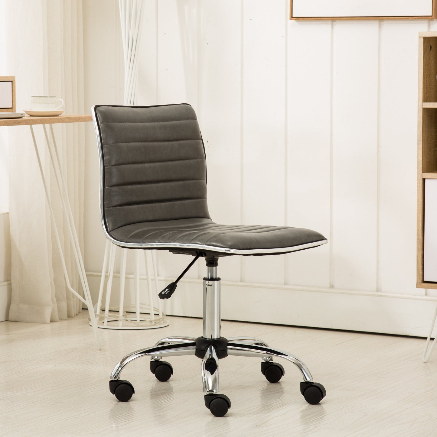 Roundhill Furniture Fremo Chromel Adjustable Air Lift Office Chair