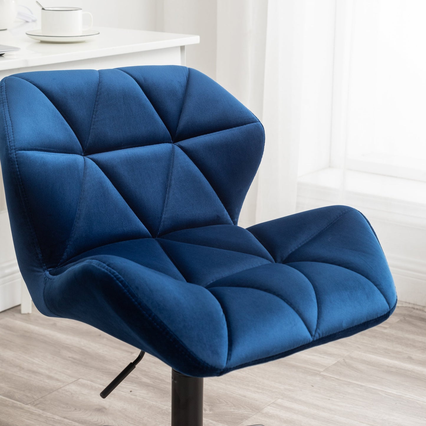 Roundhill Furniture Eldon Diamond Tufted Adjustable Swivel Office Chair, Blue