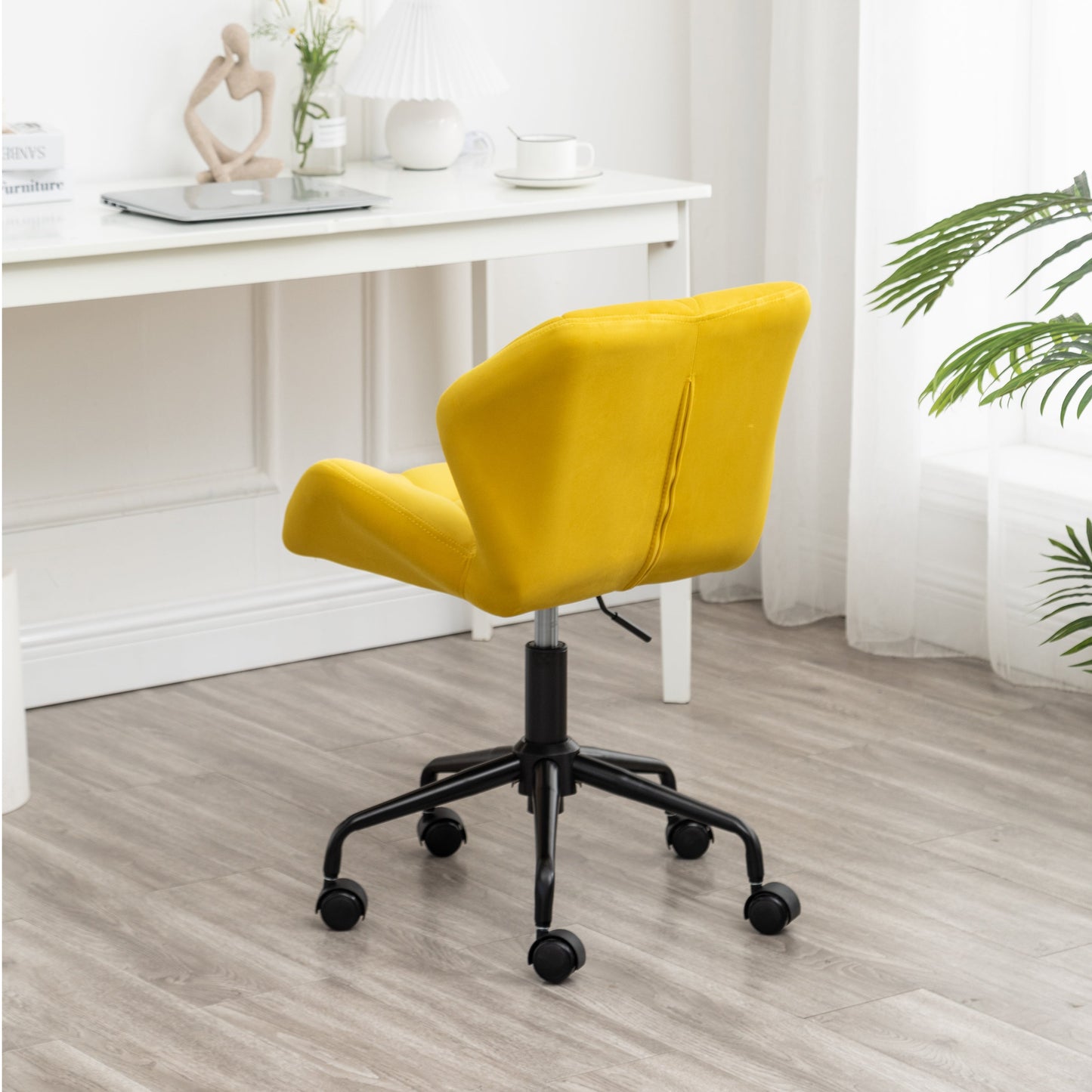 Roundhill Furniture Eldon Diamond Tufted Adjustable Swivel Office Chair, Yellow