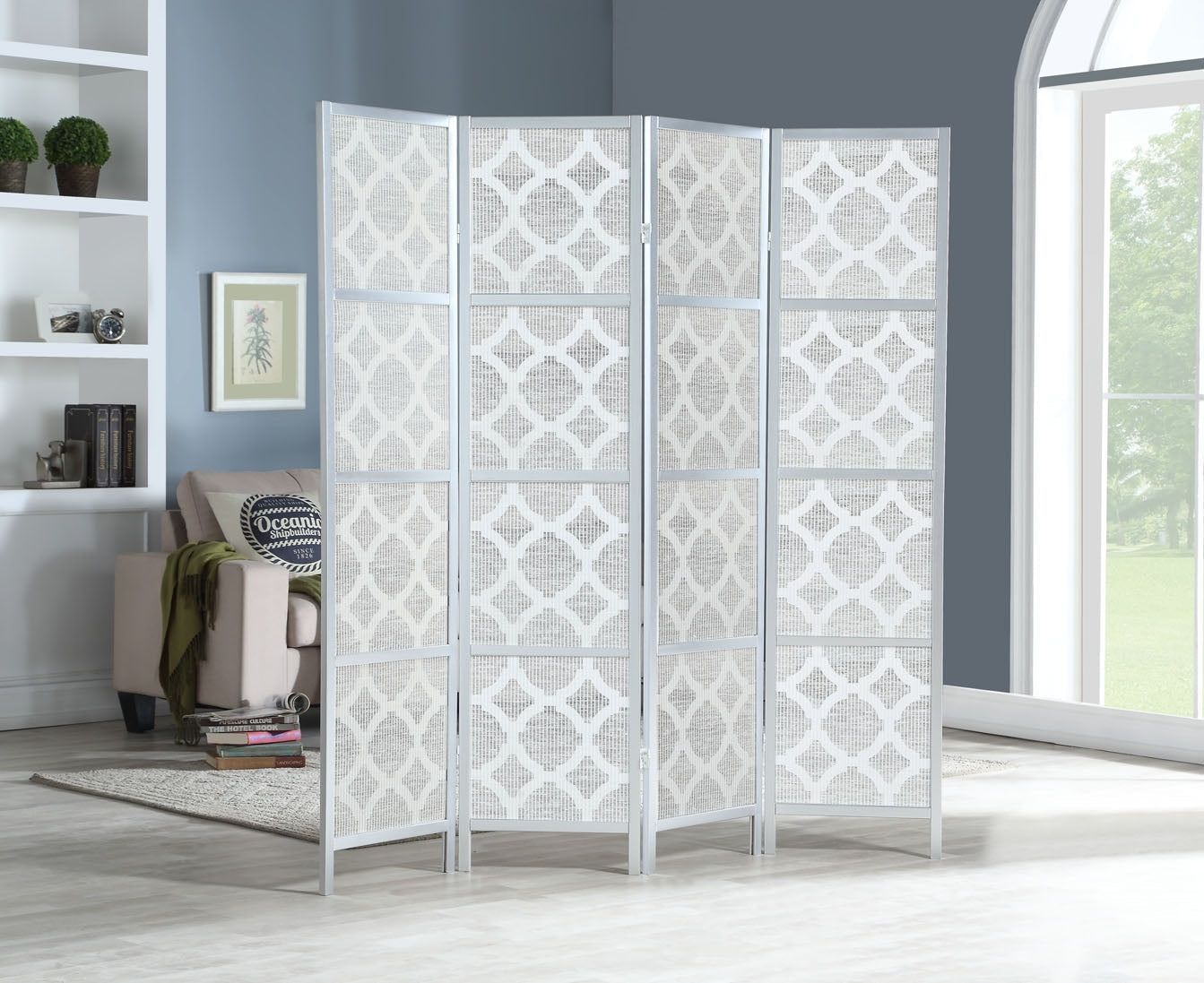 Roundhill Furniture Quarterfoil infused Diamond Design 4-Panel Room Divider, Silver