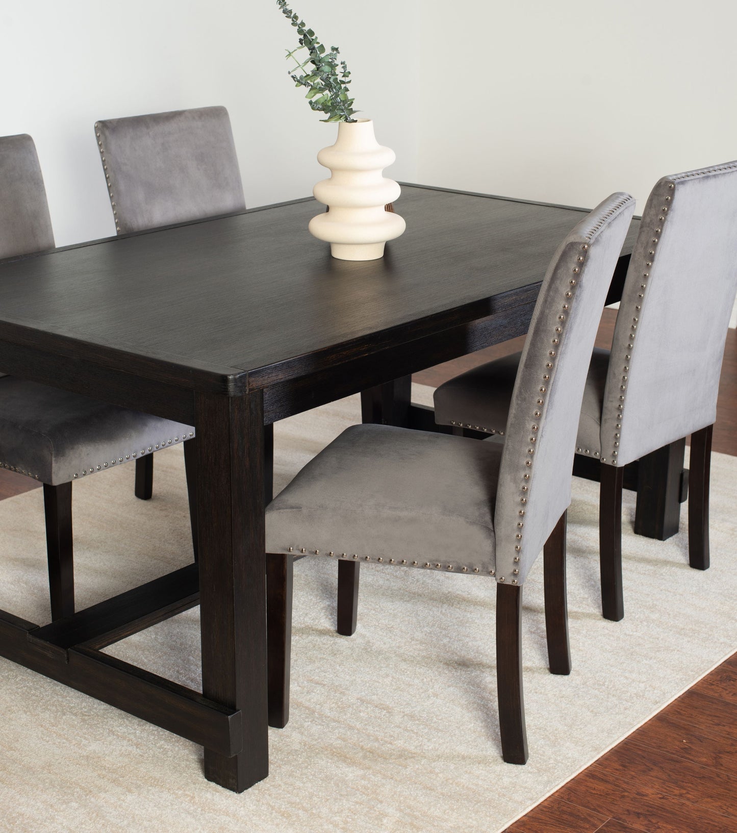 Vanzo Contemporary 7-Piece Dining Set, Dining Table with 6 Stylish Chairs