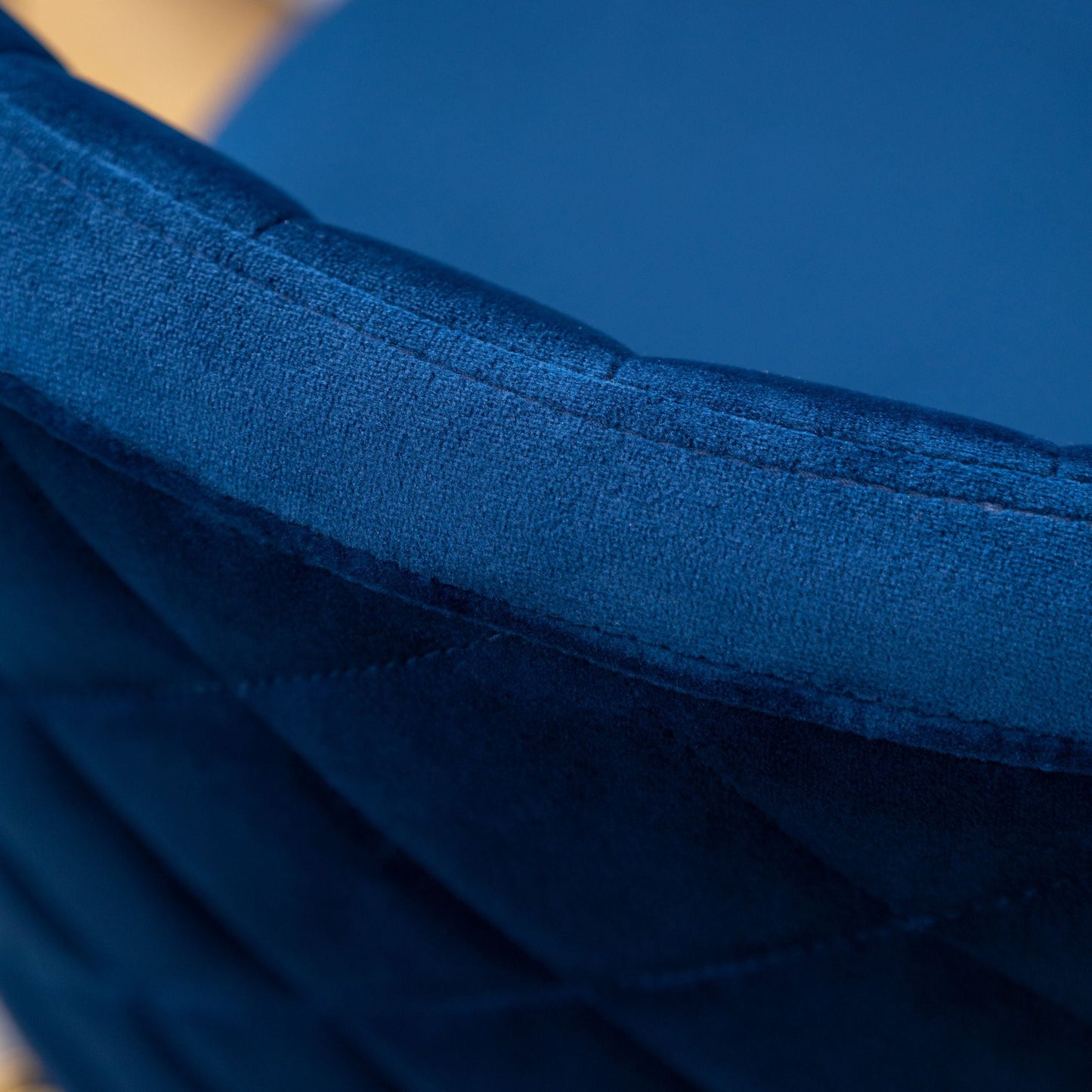 Amoa Contemporary 5-Piece Dining Set, White Round Dining Table with 4 Chairs