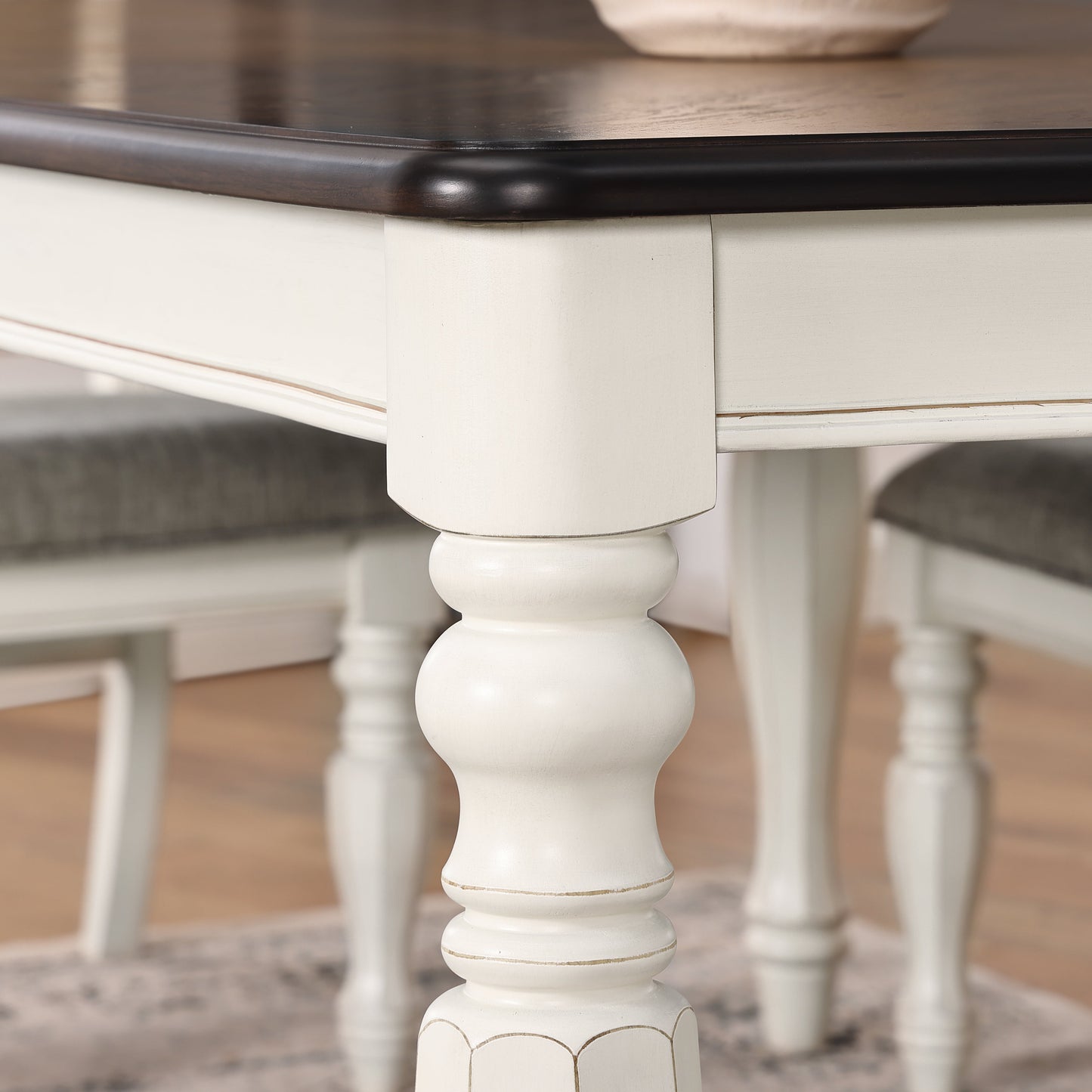Roundhill Furniture Belleza French Country 7-Piece Dining Set in Antique White and Weathered Oak Finish