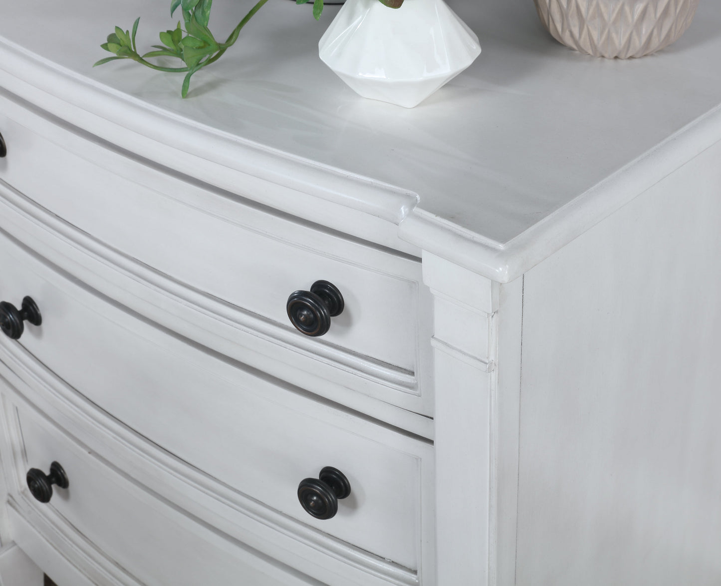 Saline Wood Planked Style 3-Drawer Nightstand in White Finish