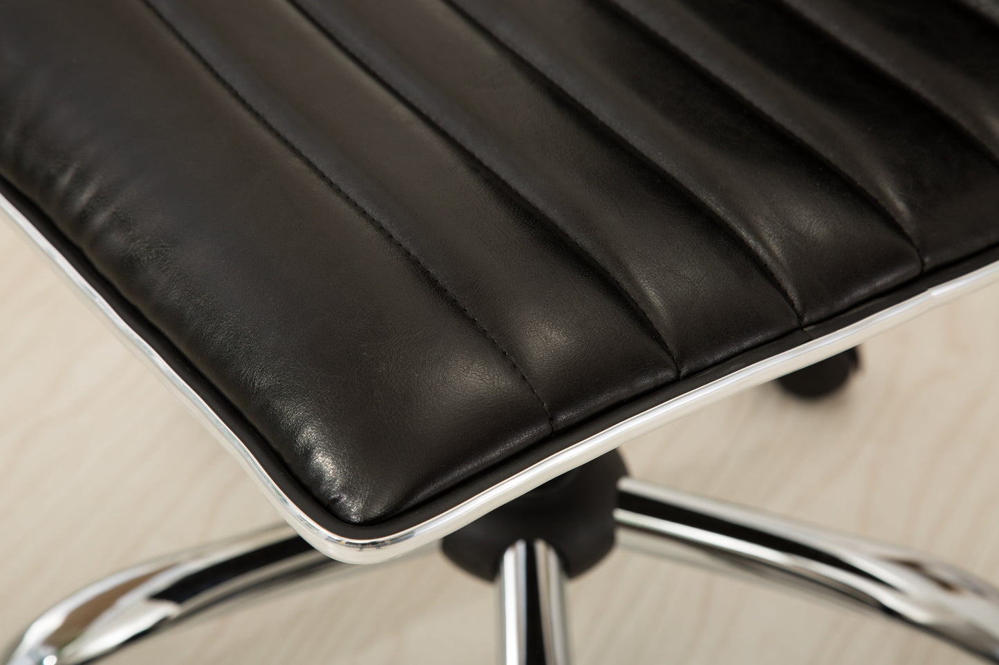 Fremo Chromel Adjustable Air Lift Office Chair in Black
