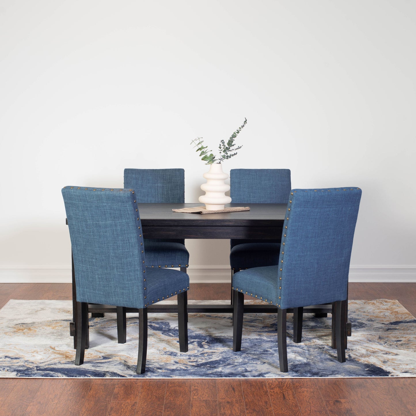 Muzzi Contemporary 5-Piece Dining Set, Dining Table with 4 Stylish Chairs